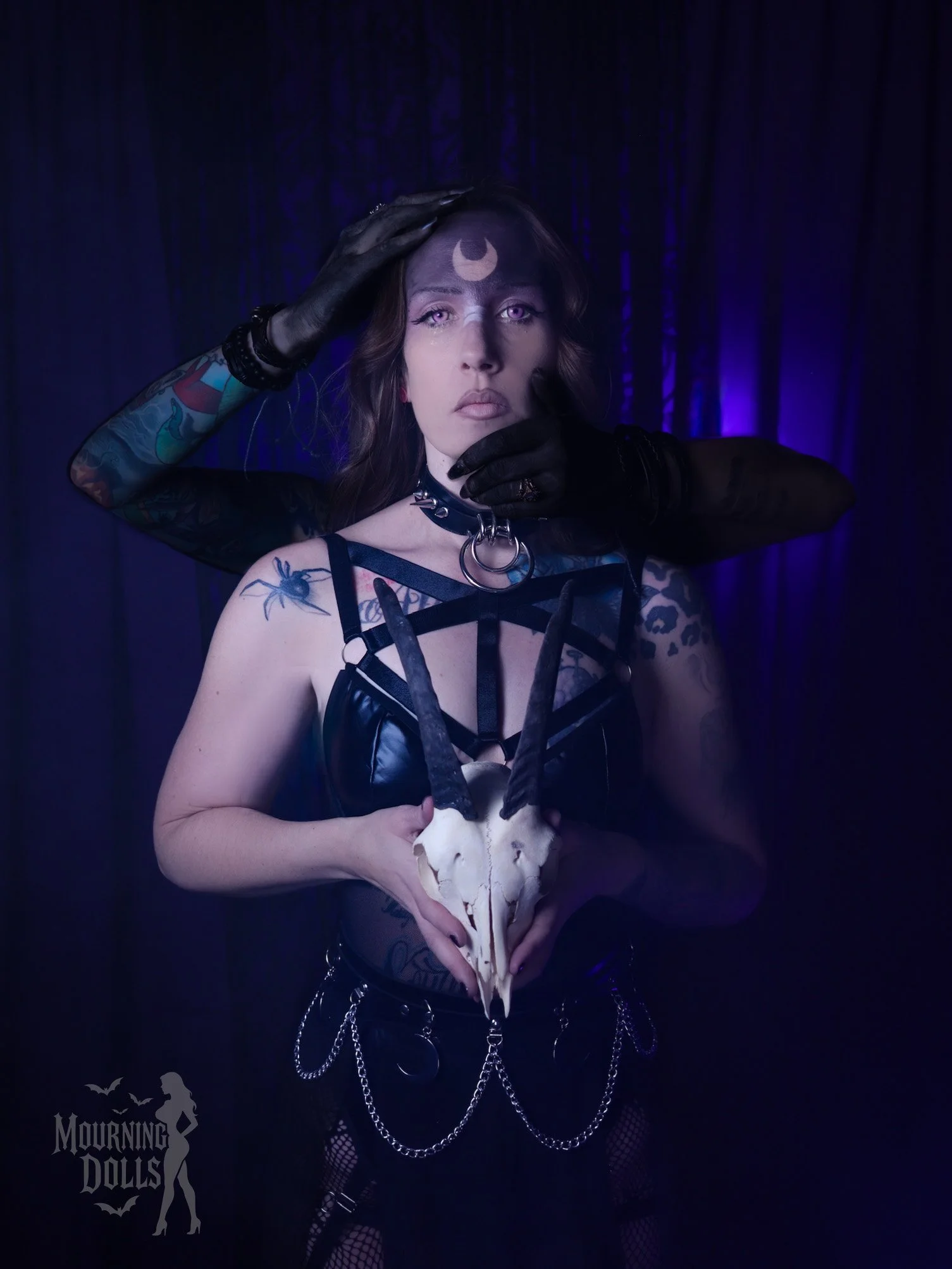 6 - Under the Mourning Moon 9 Queen Mourne.jpg