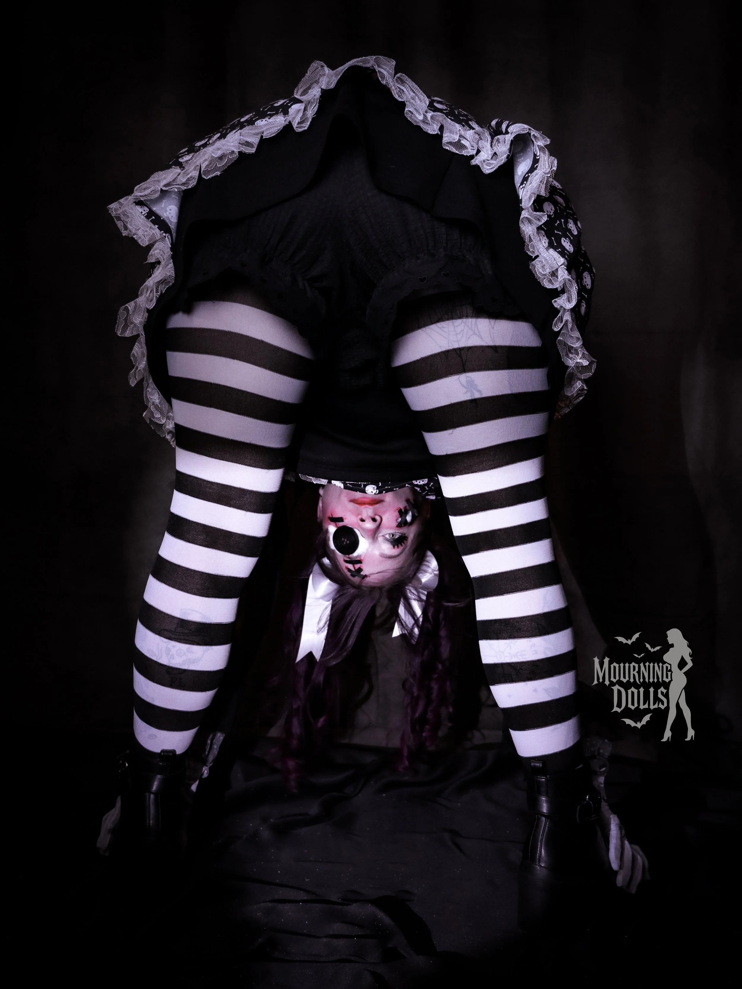 8 - Haunted Toyshop Lily Omen 14.JPG