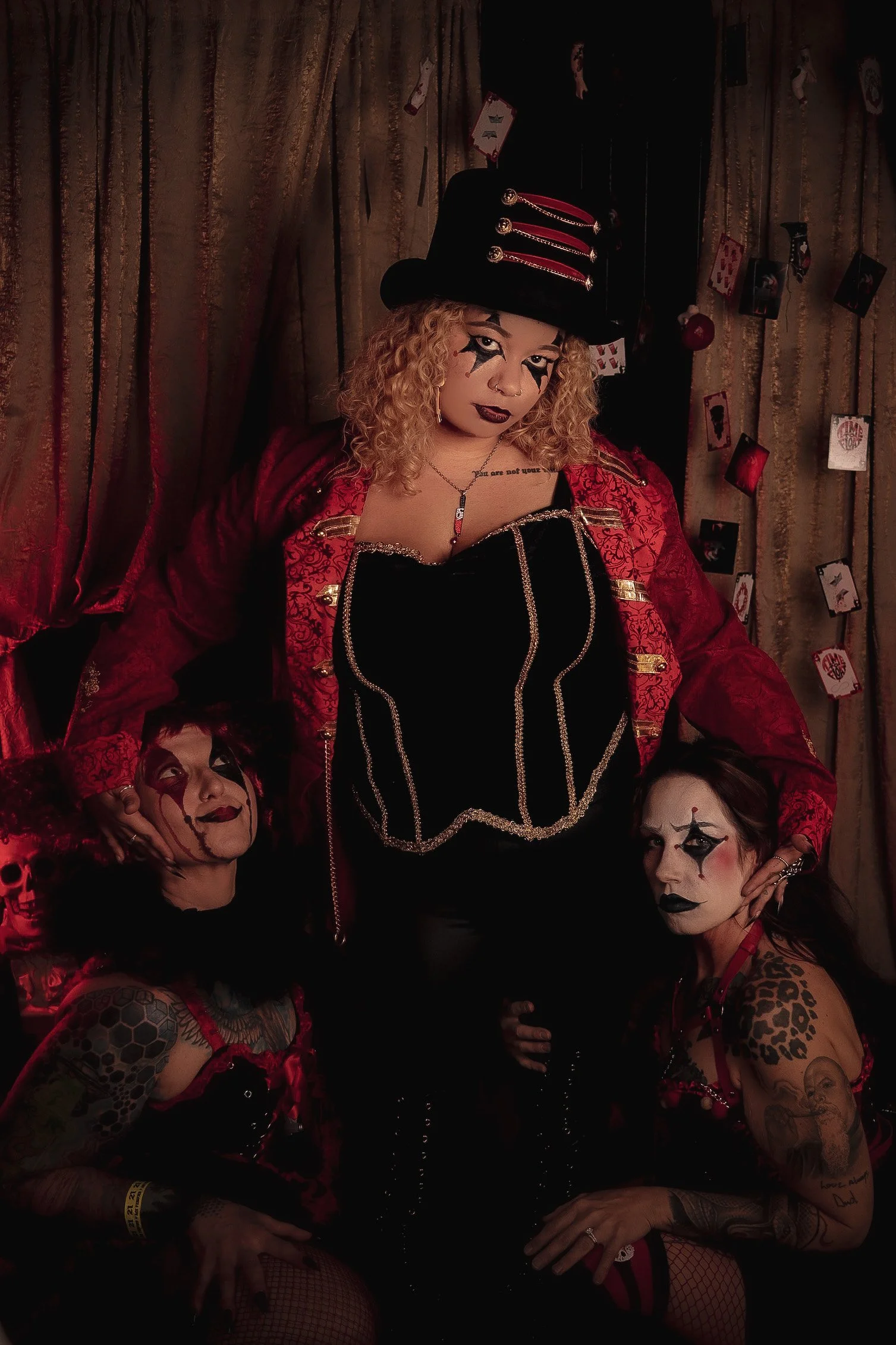 Cirque Underground Jaiden, Jasmine, Meagan 3.jpg