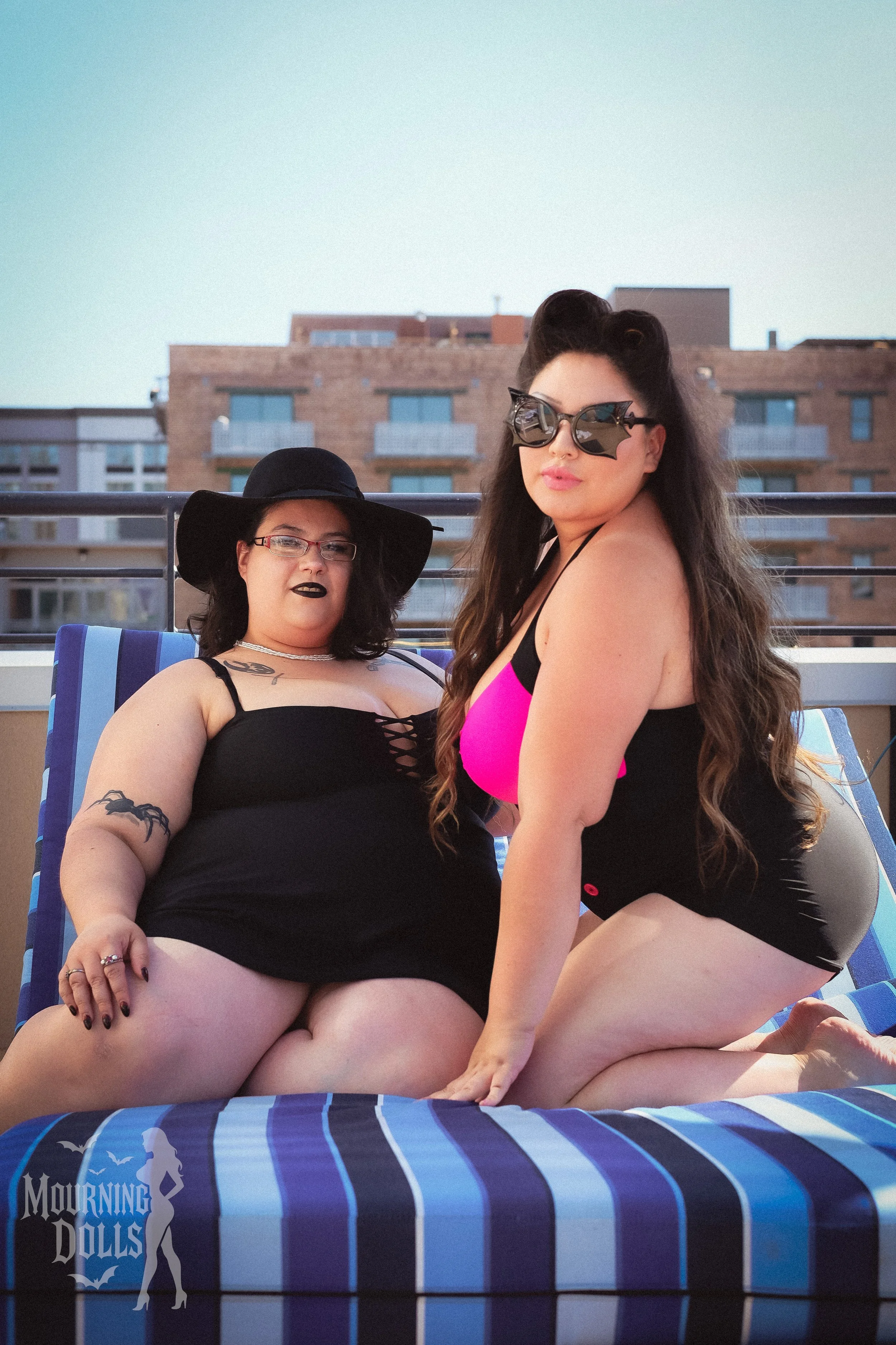 3 - Pink Noir Hexxi  and Jasmine 1.jpg