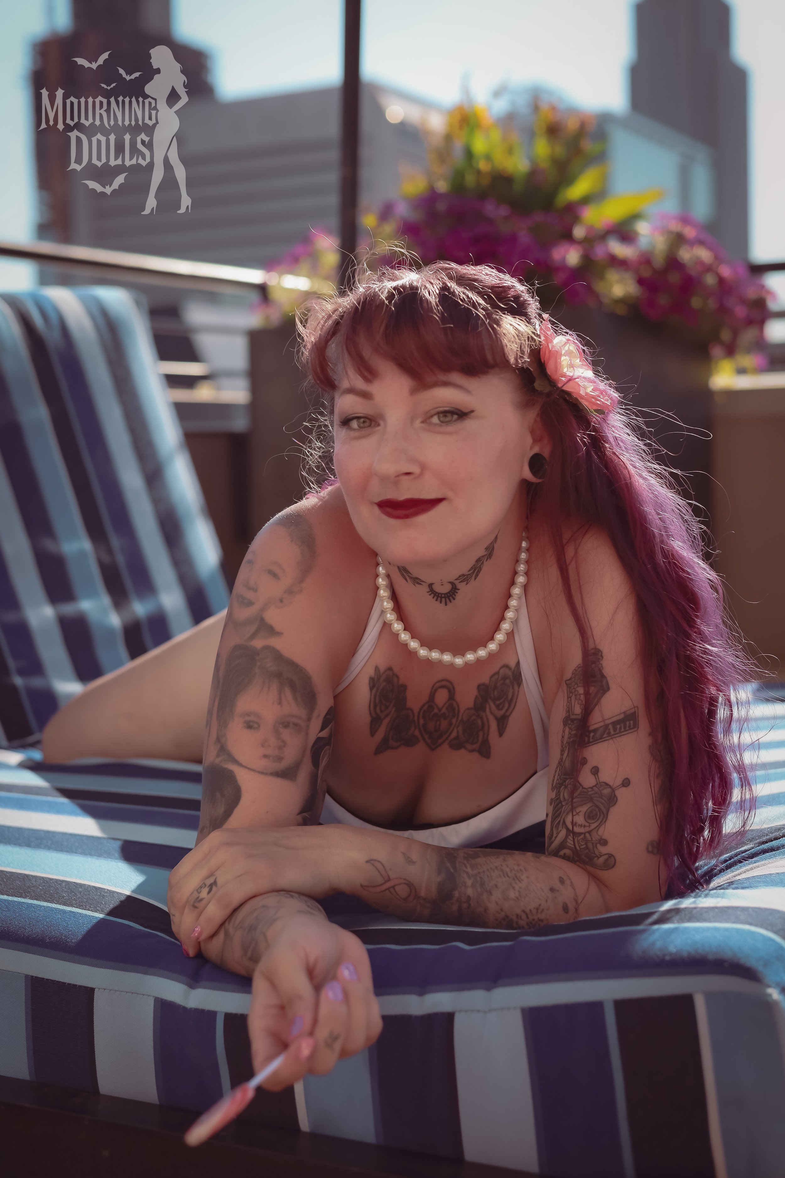 3 - Pink Noir Lily Omen 2.jpg