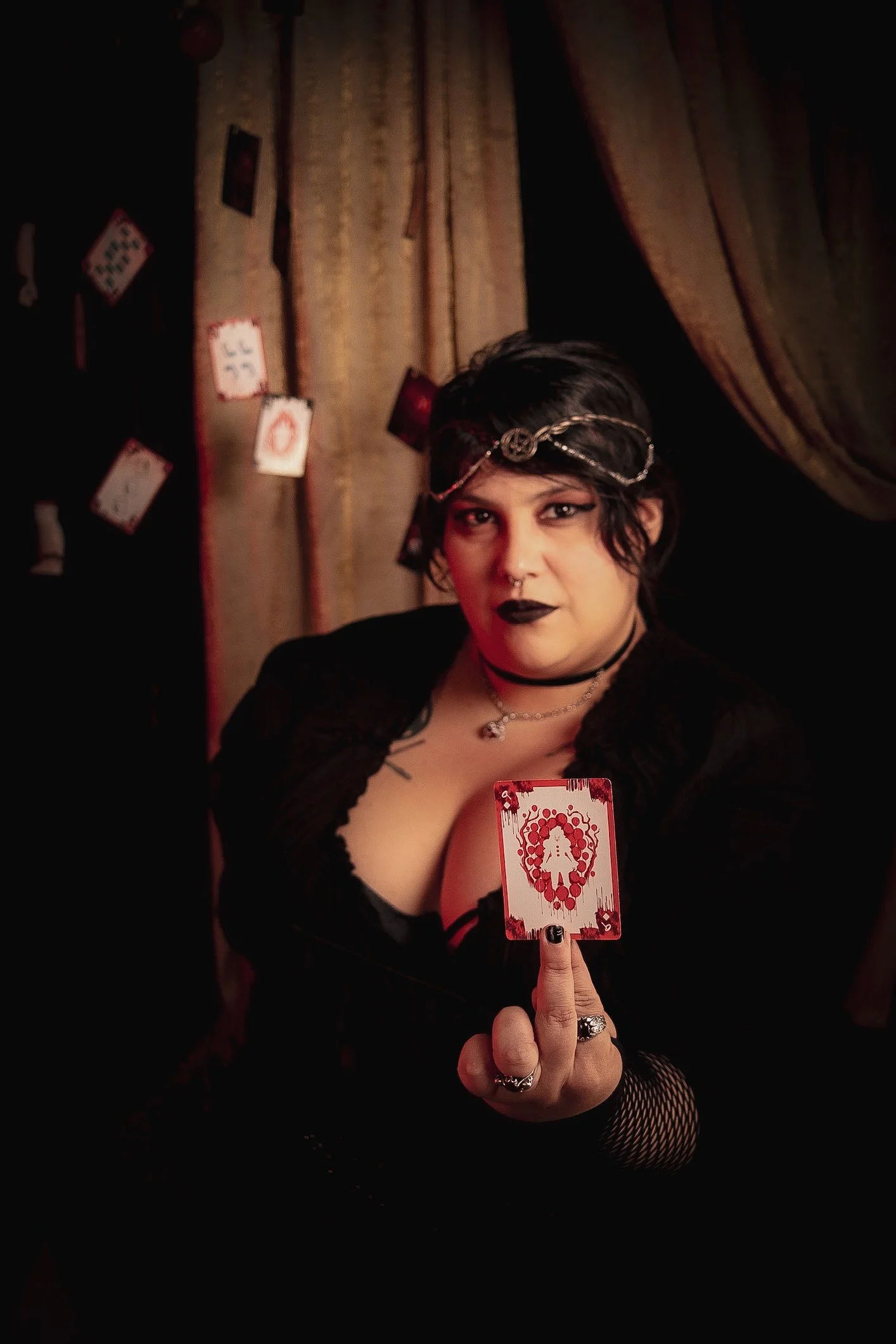 Cirque Underground Azaret Hellborn 2.jpg