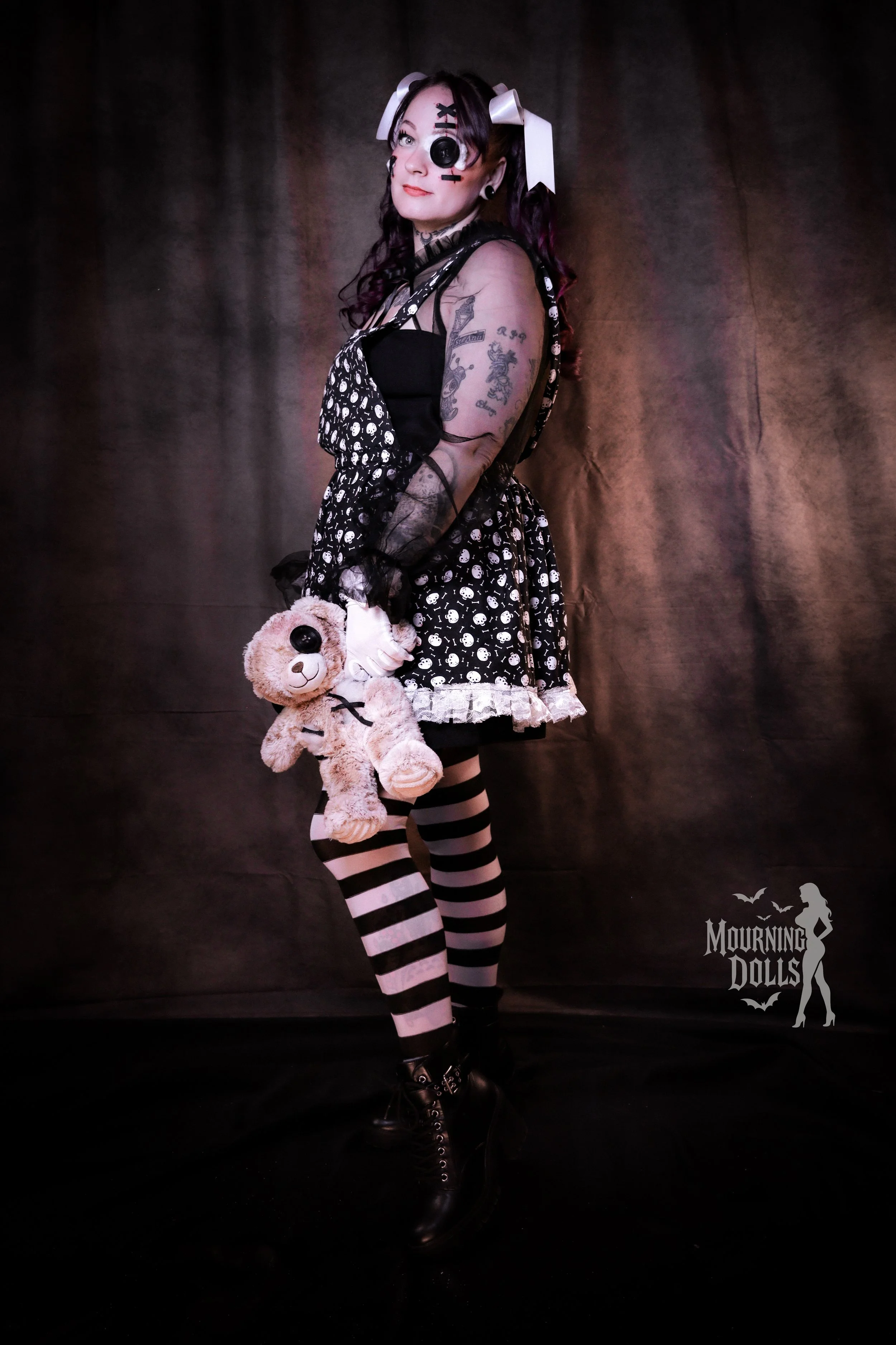 8 - Haunted Toyshop Lily Omen 3.JPG