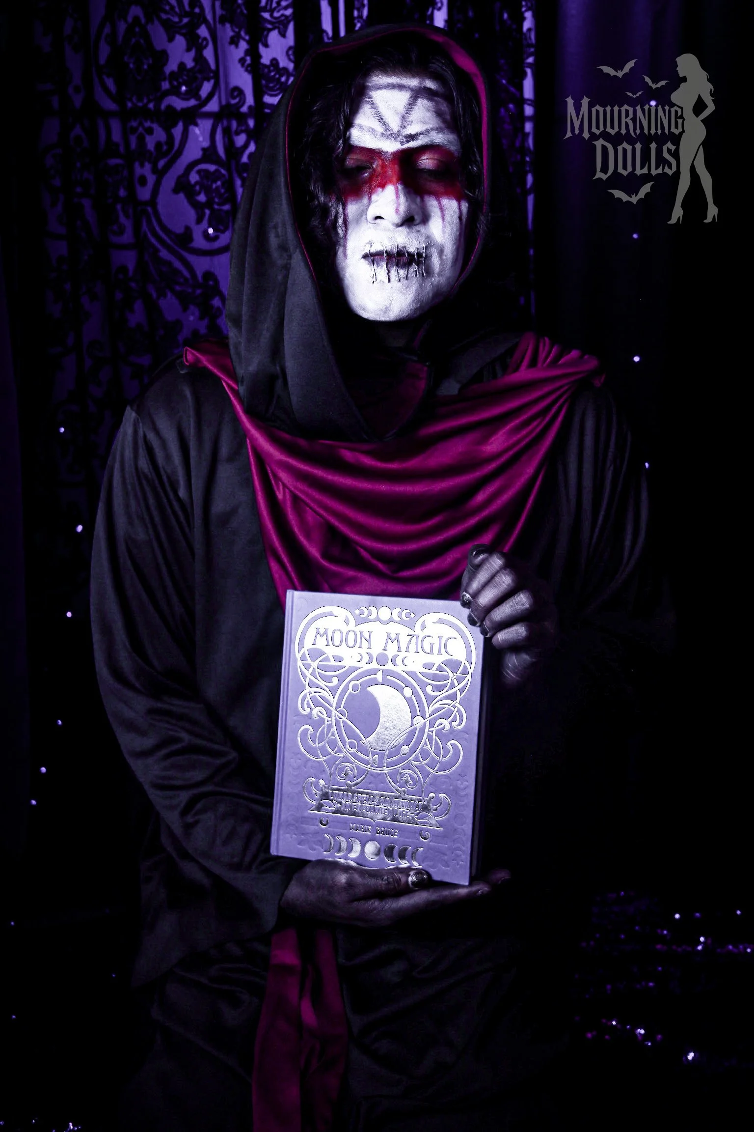 6 - Under the Mourning Moon Bee Obsidian 4.jpg