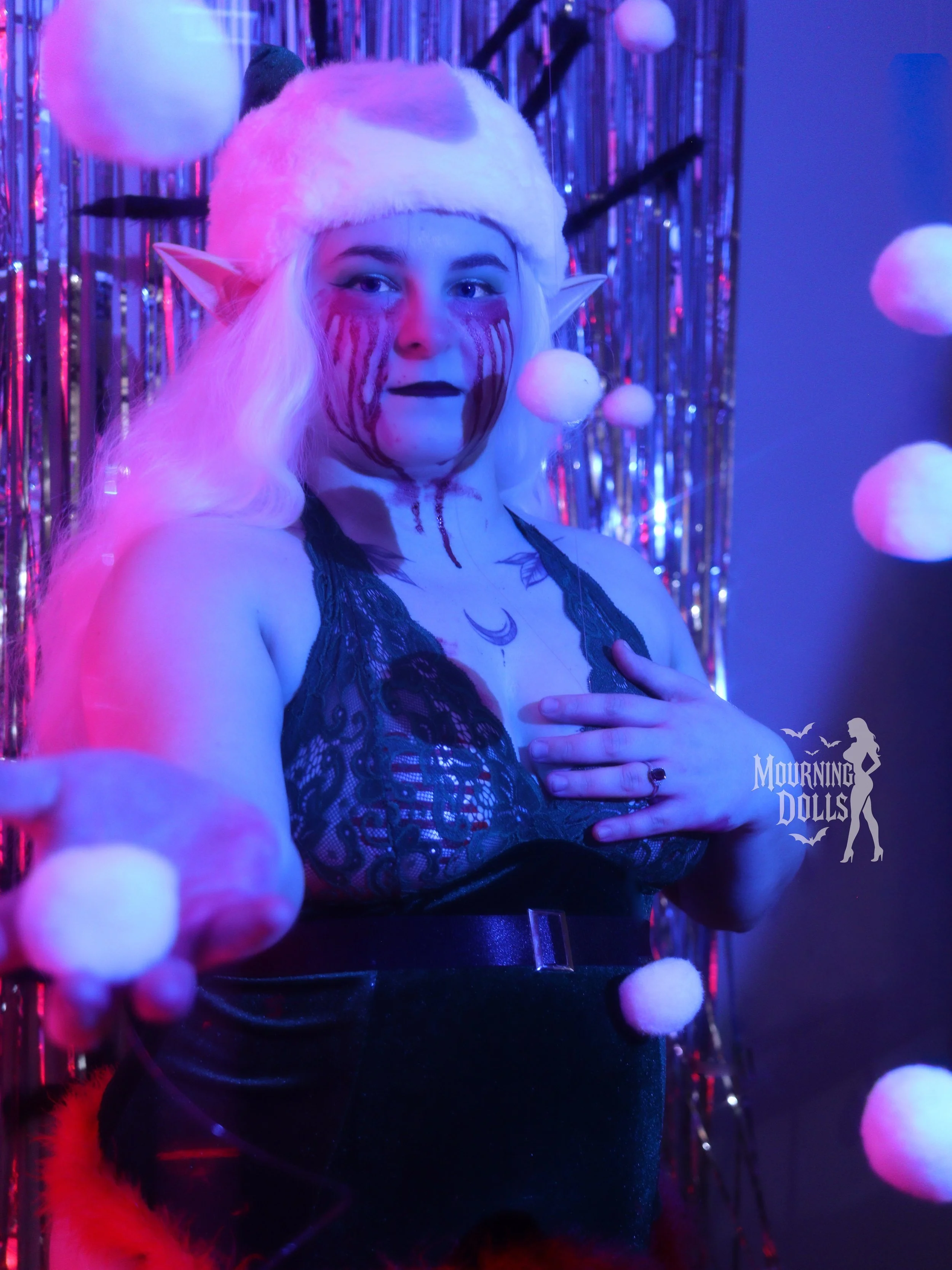 7 - Dreamcore Christmas Madi Moonveil 10.JPG