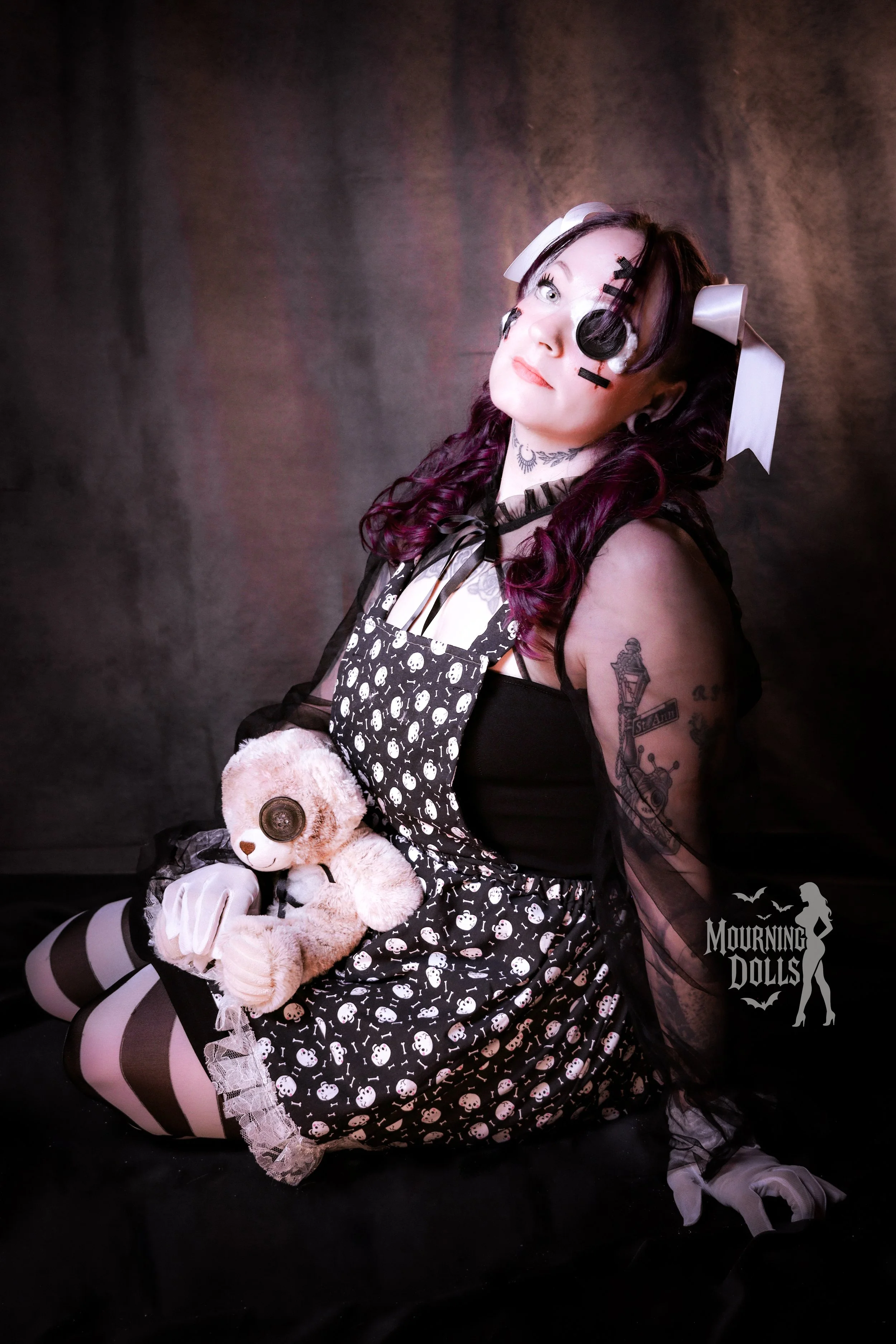 8 - Haunted Toyshop Lily Omen 5.JPG