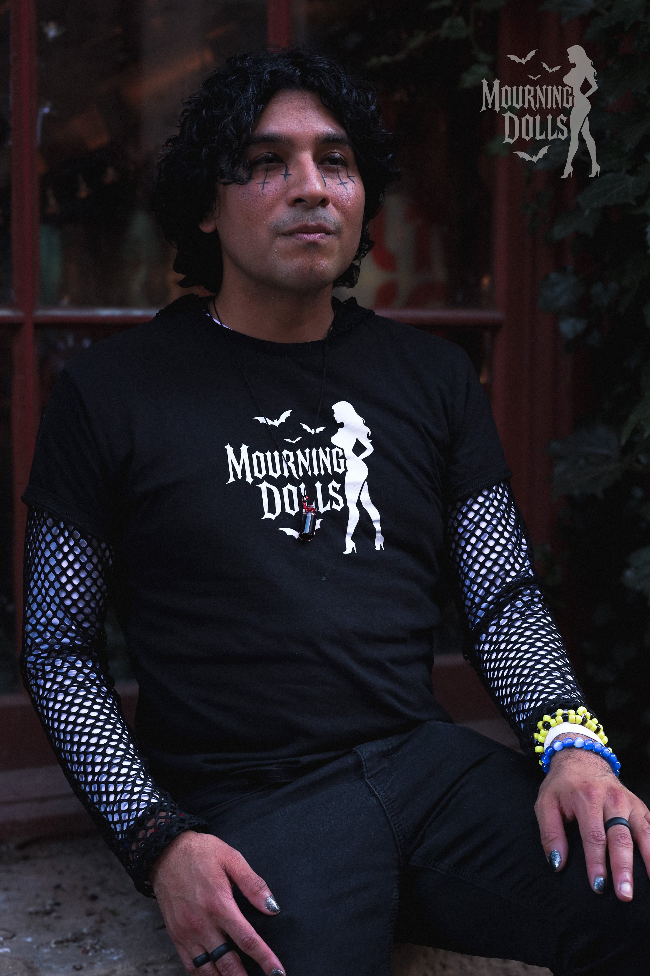 1 - Neon Nights Bee Obsidian 2.jpg