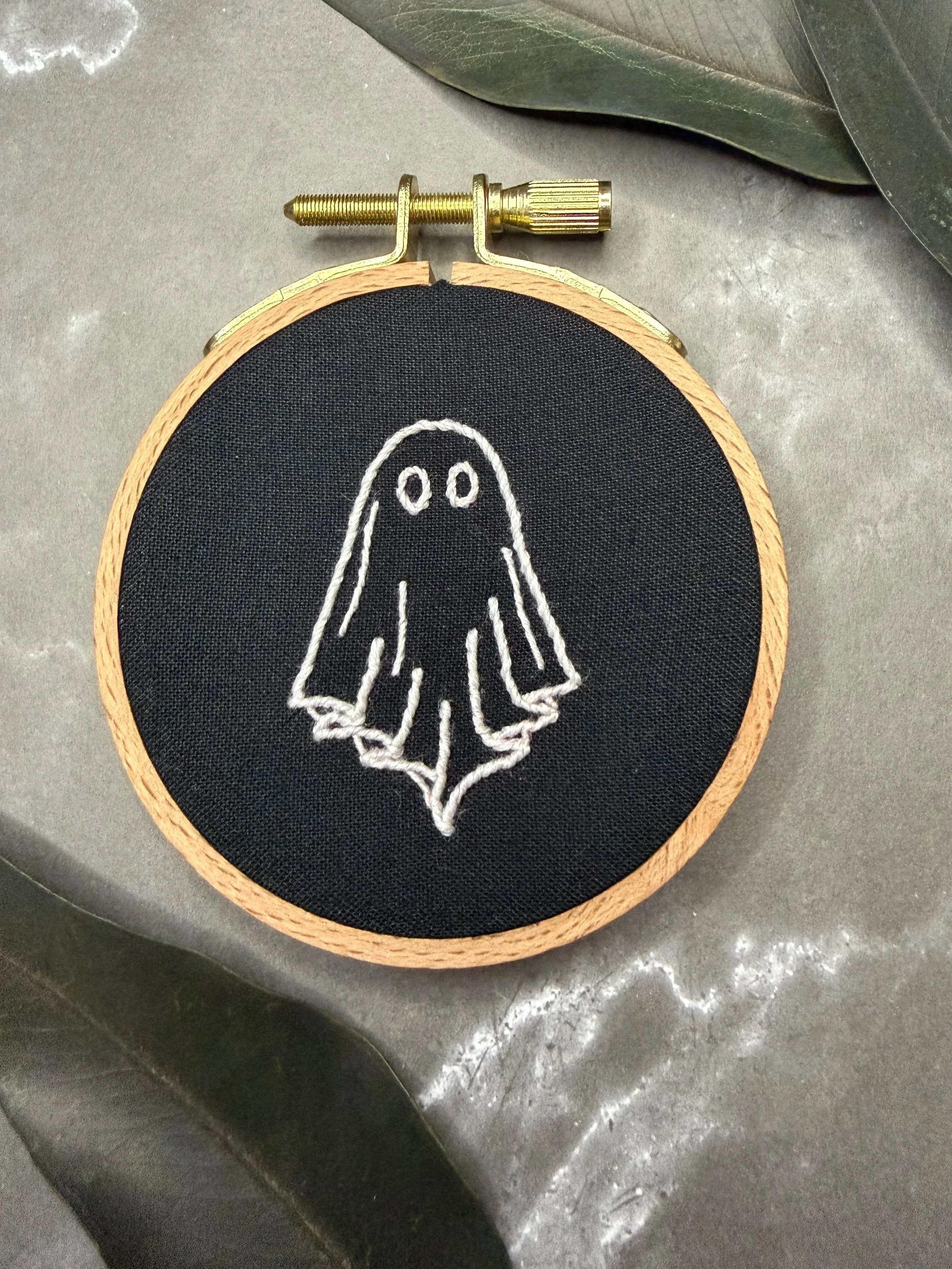 Little Ghostie Hoop