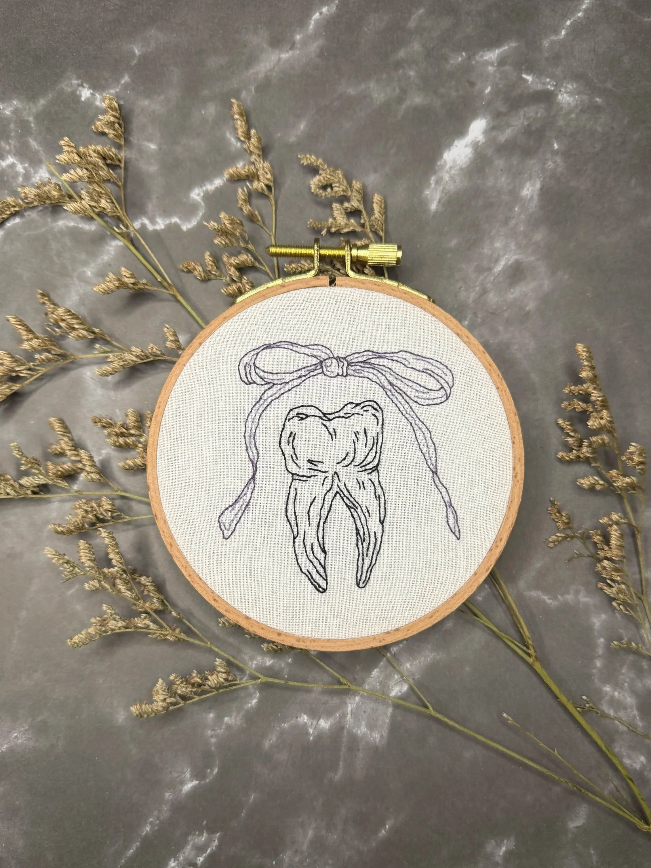 Pretty Tooth Hoop