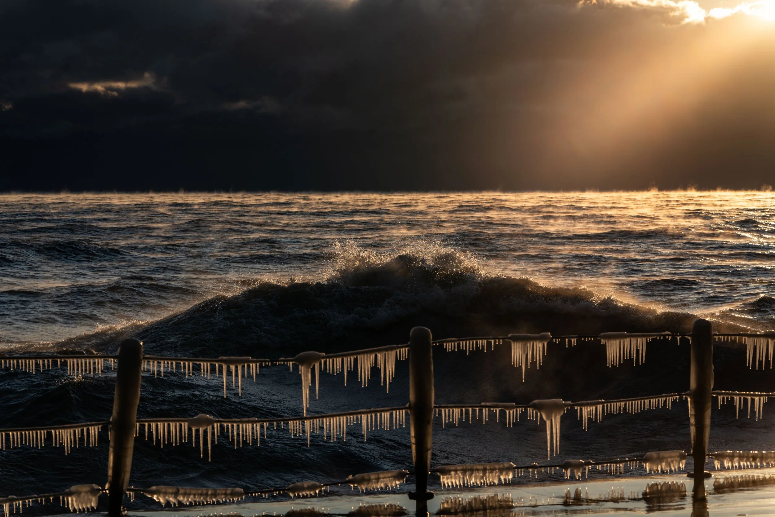 26_Update_1910_RogersPark_HowardBeach_LongExposure_Edit_Website-7.jpg
