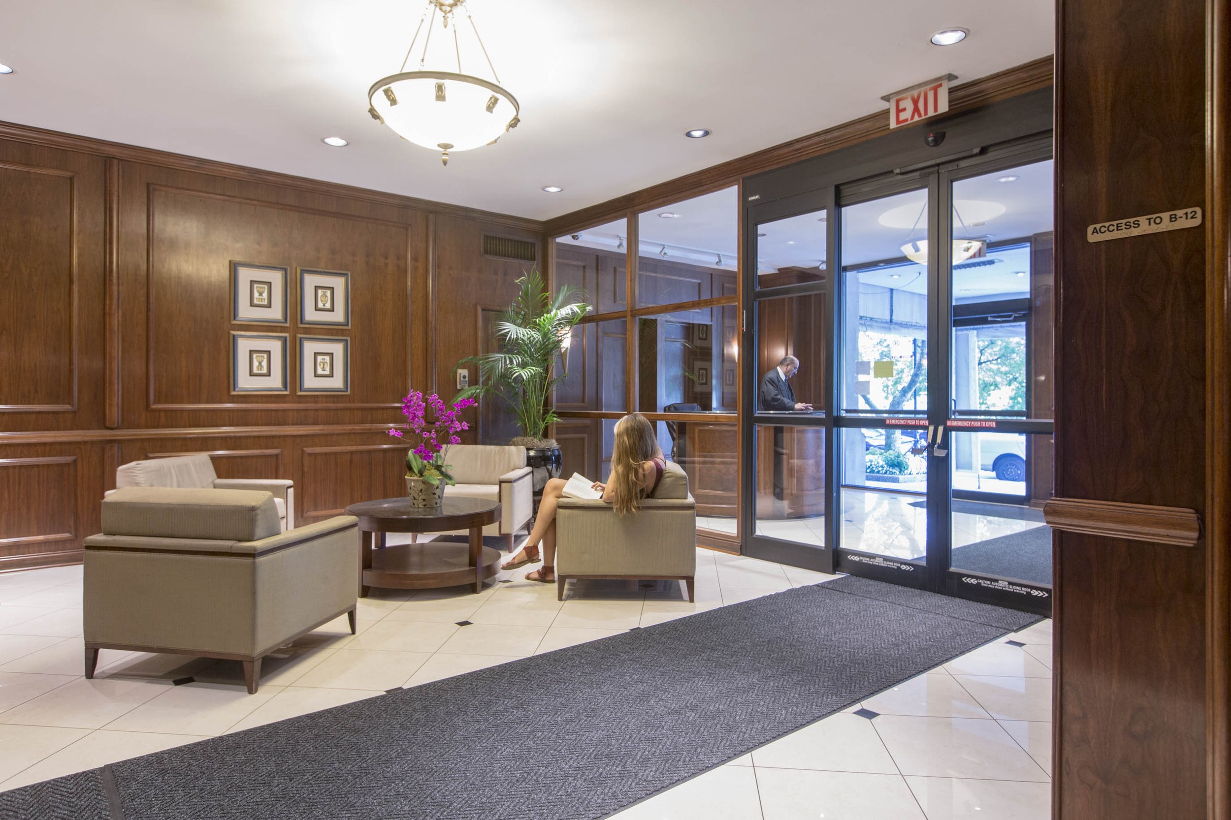 The Pierre. 2100 N. Lincoln Park West, Lincoln Park, Chicago.