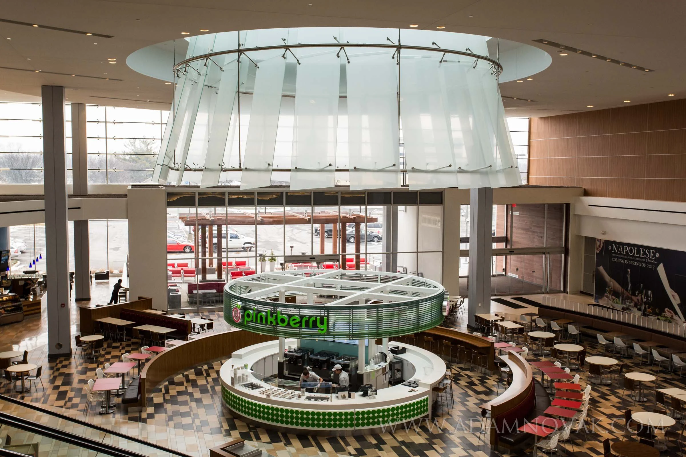 The Fashion Mall at Keystone. Indianapolis, Indiana.