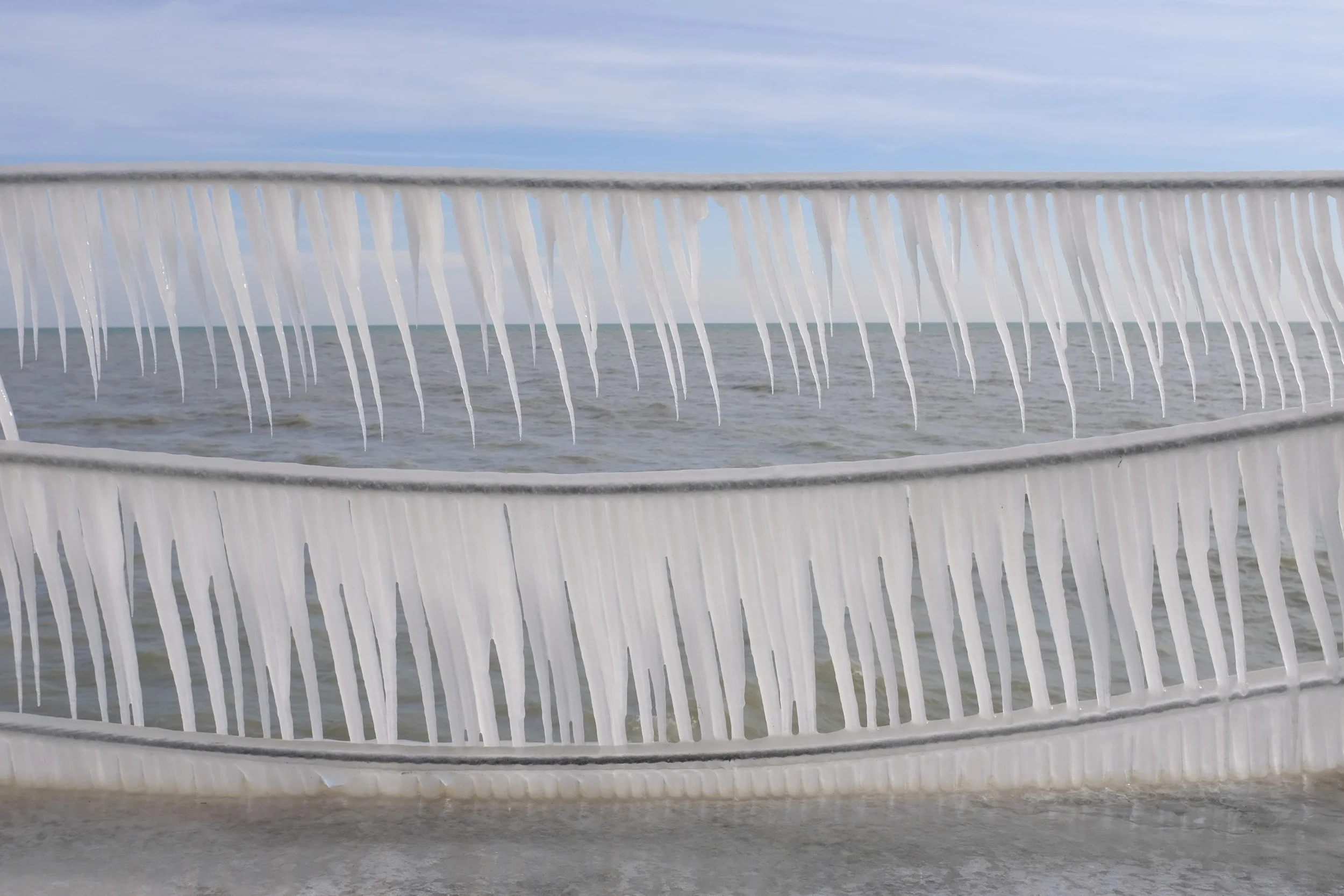 25_WinterRogersParkLakefrontWinter_IciclesSeriesNorthPoleChicagoDaBeautiful_WebsizeSize-128.jpg