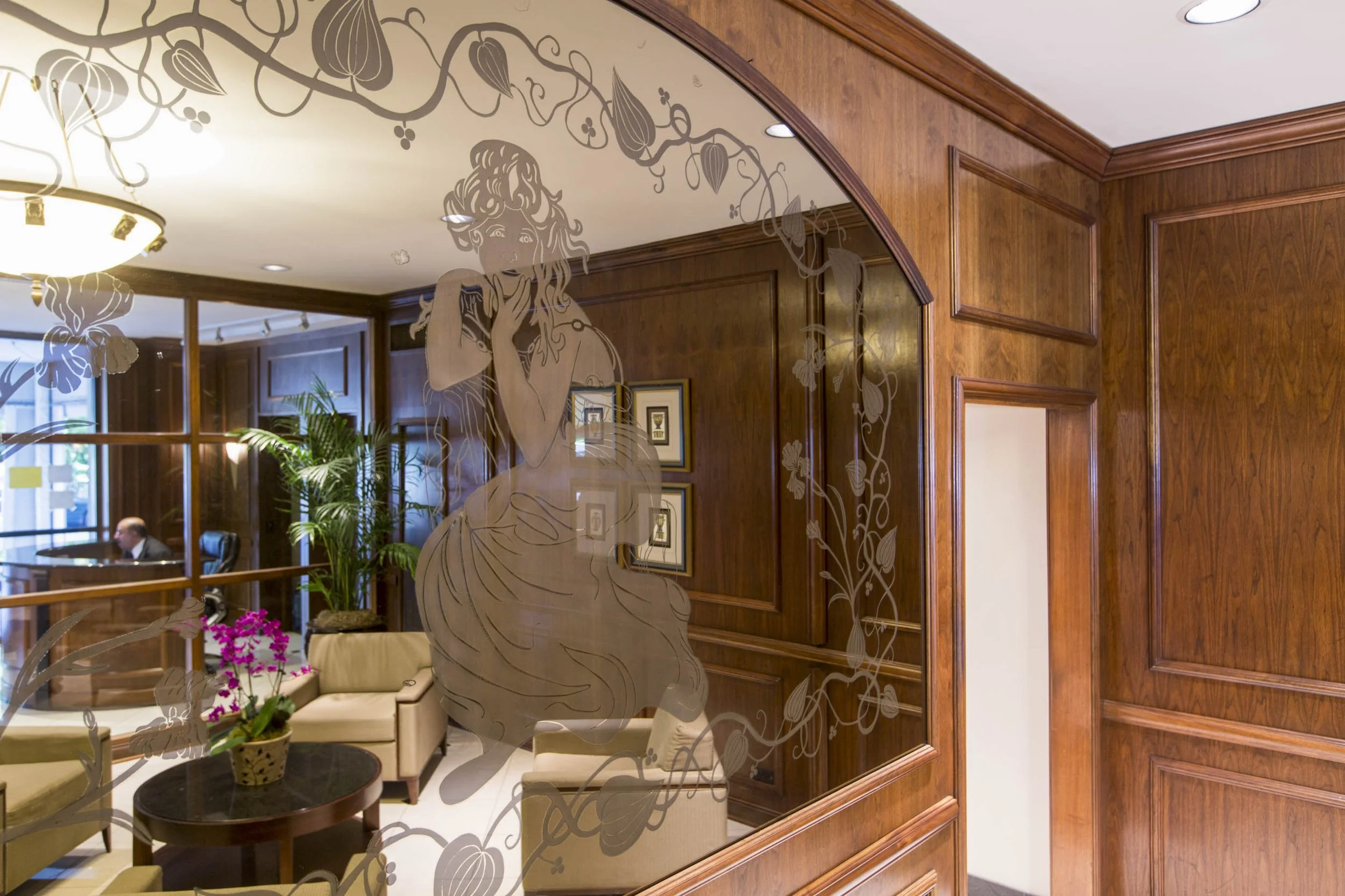 The Pierre. 2100 N. Lincoln Park West, Lincoln Park, Chicago.