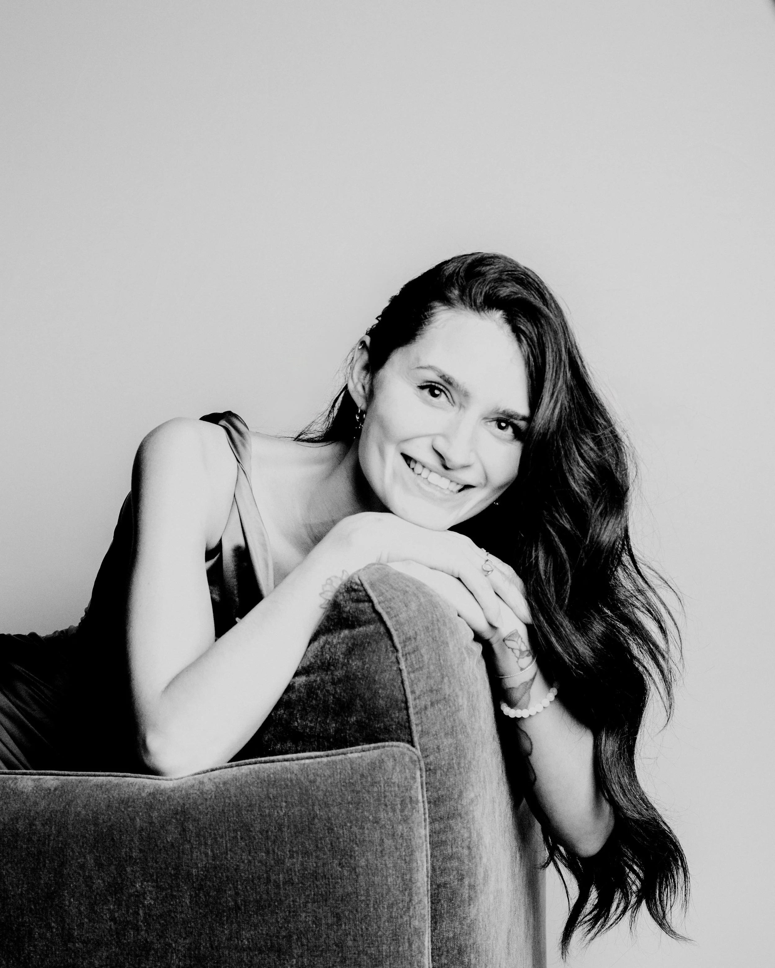 portrait photography b&w