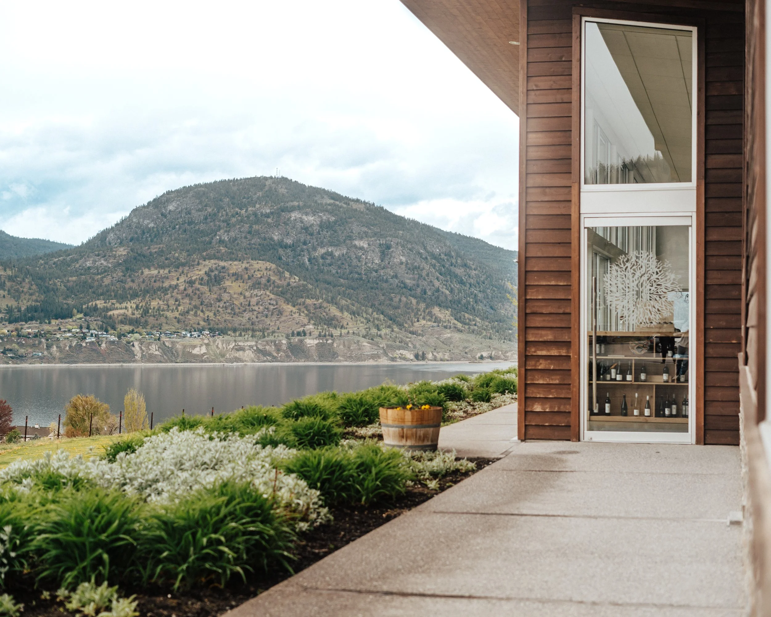 food photography wine naramata