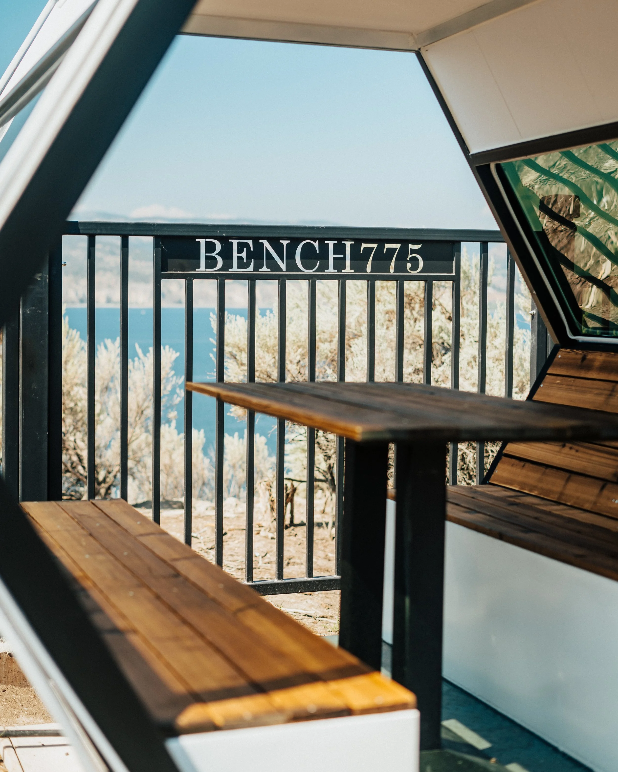 bench1775 winery wine photography