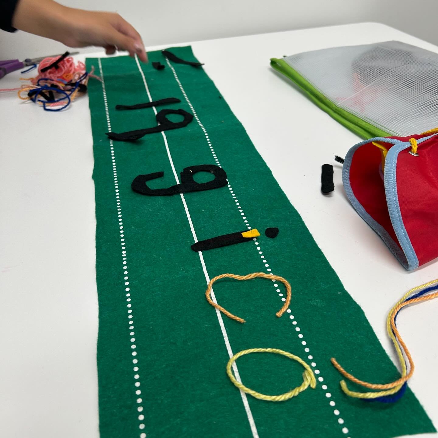 Exploring letter formation in a hands-on way ✋✨

One of OTs recently used felt letters to explore letter formations, using different coloured felt pieces to identify where each letter starts and to break letters down into the shapes that build them.
