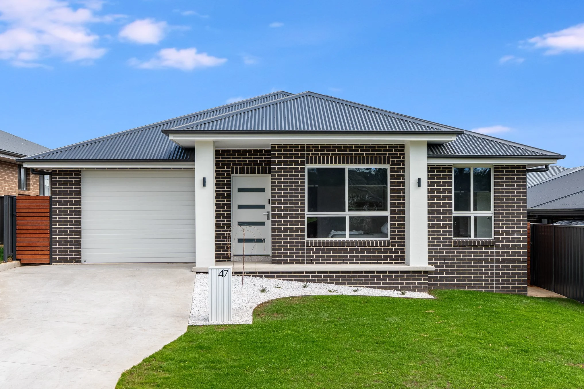 247 Rifle Range Rd.JPG