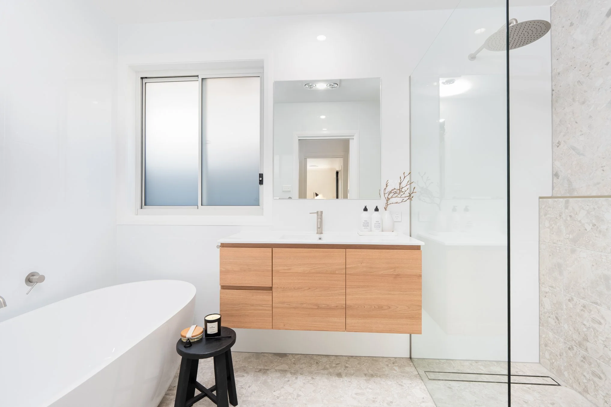 1747 Rifle Range Rd.JPG