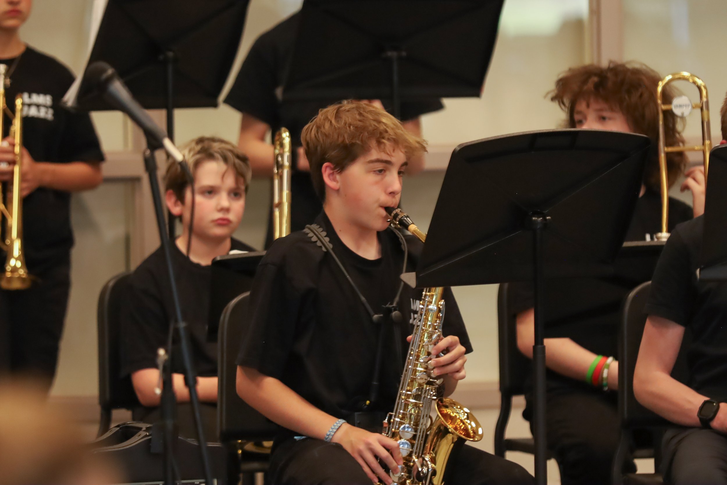 LMS Jazz Band Performs at LHS