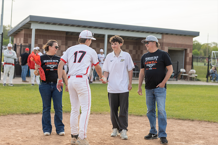 Baseball Honors Seniors, Knocks Off No. 14 Jenison
