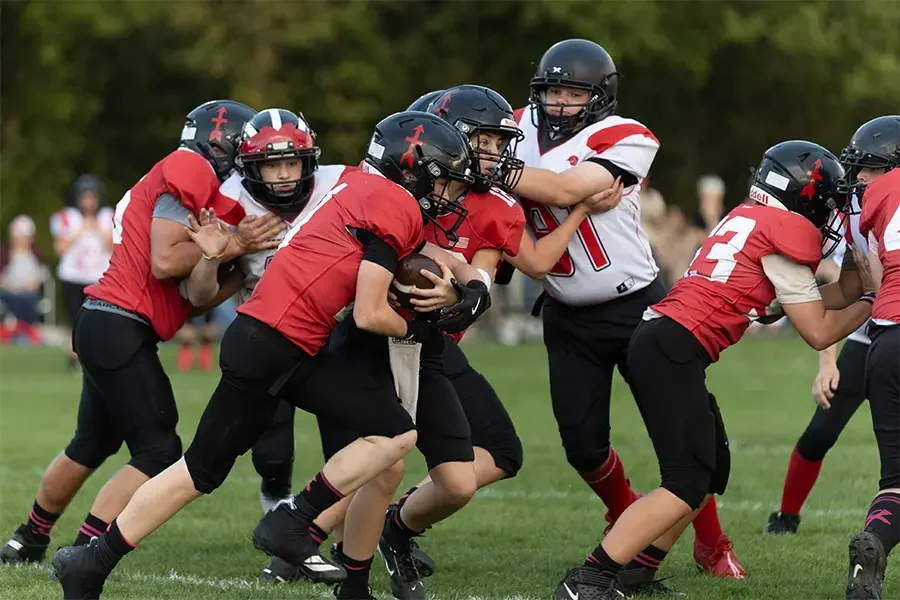 Lowell Youth Football 14.webp