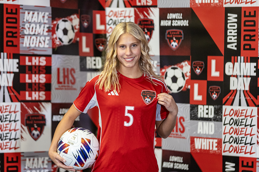 Hannah Ake Commits to Aquinas College Women’s Soccer