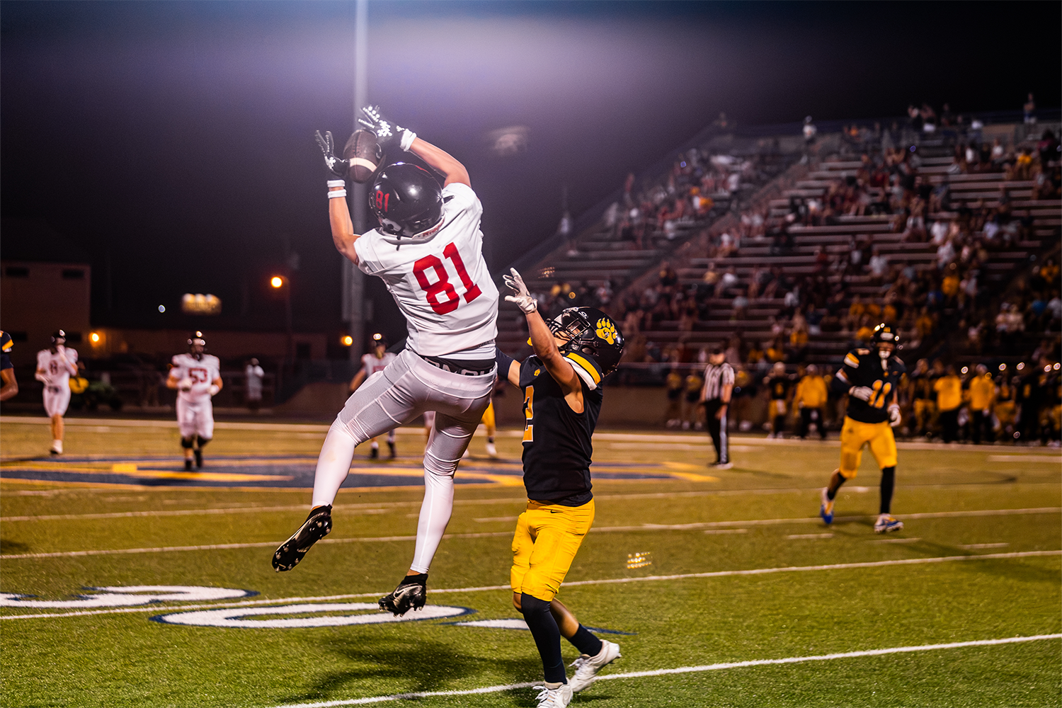 Red Arrows Overcome Five Turnovers, 20-Point 4th Quarter Deficit to Stun St. Joe