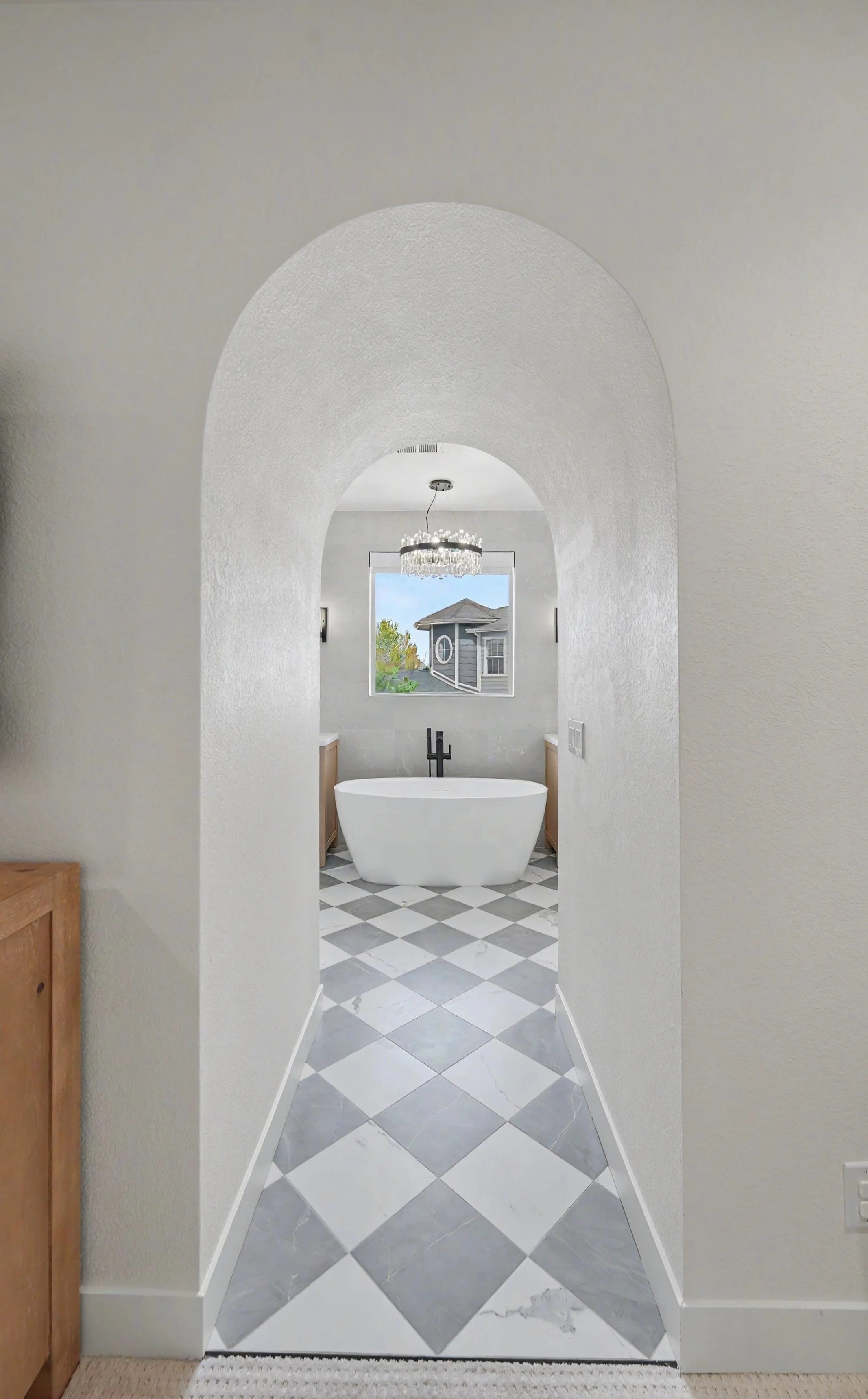 C1_00211 - cropped.jpg