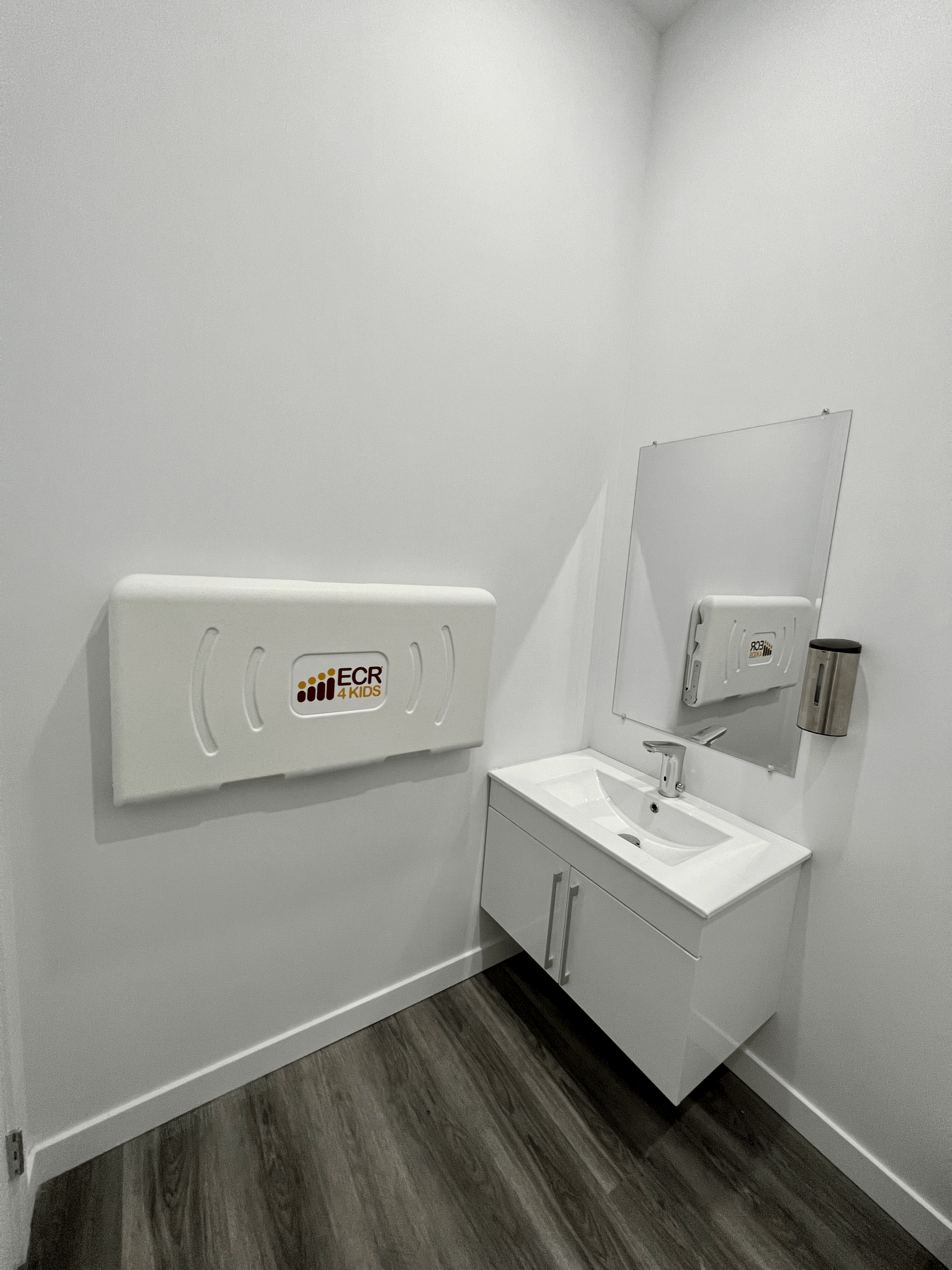 Accessible & Family Washroom