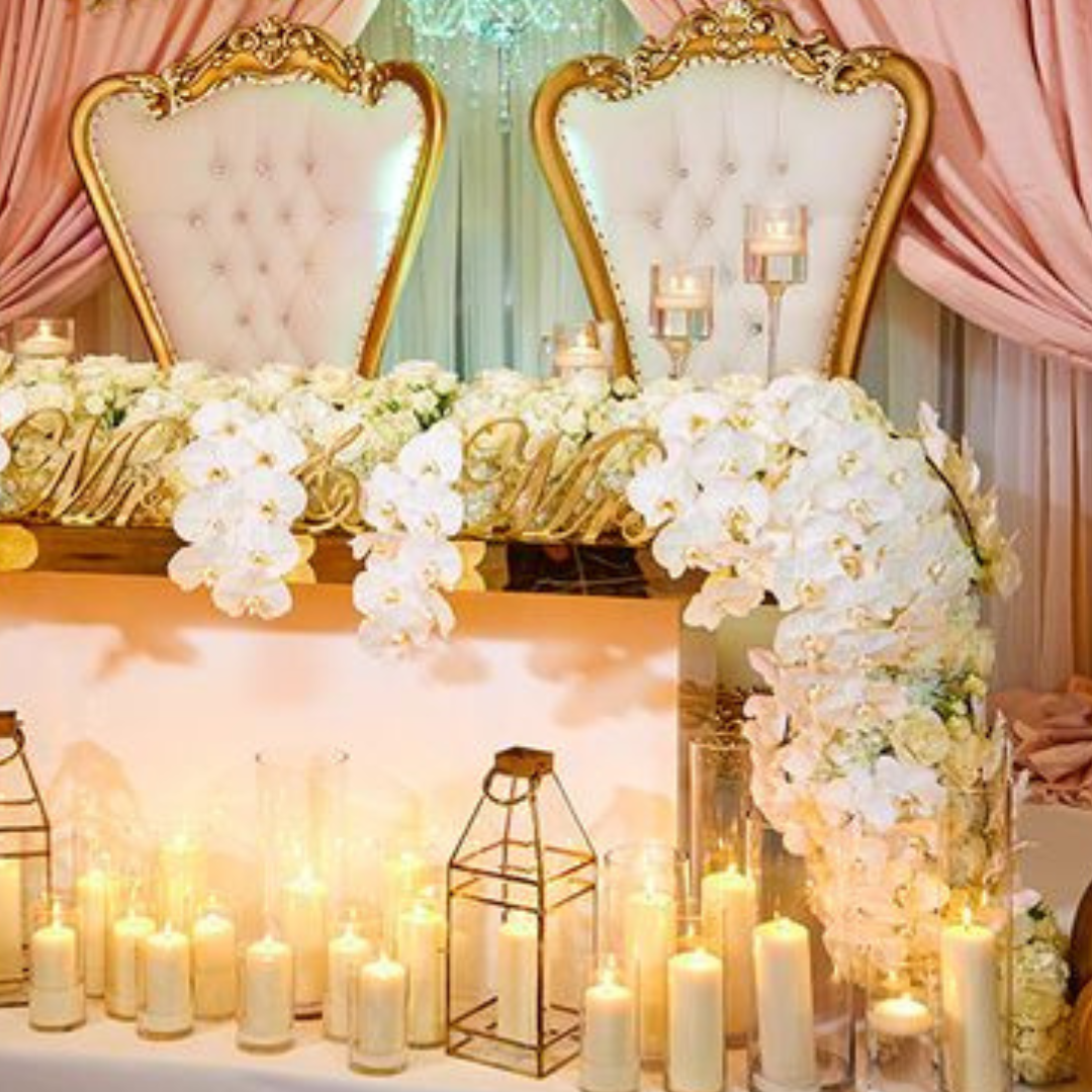 King & Queen Sweetheart Table