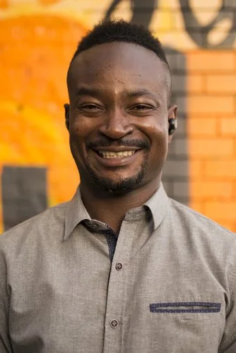Artistic Director of Duniya Dance and Drum Company Bongo Sidibe
