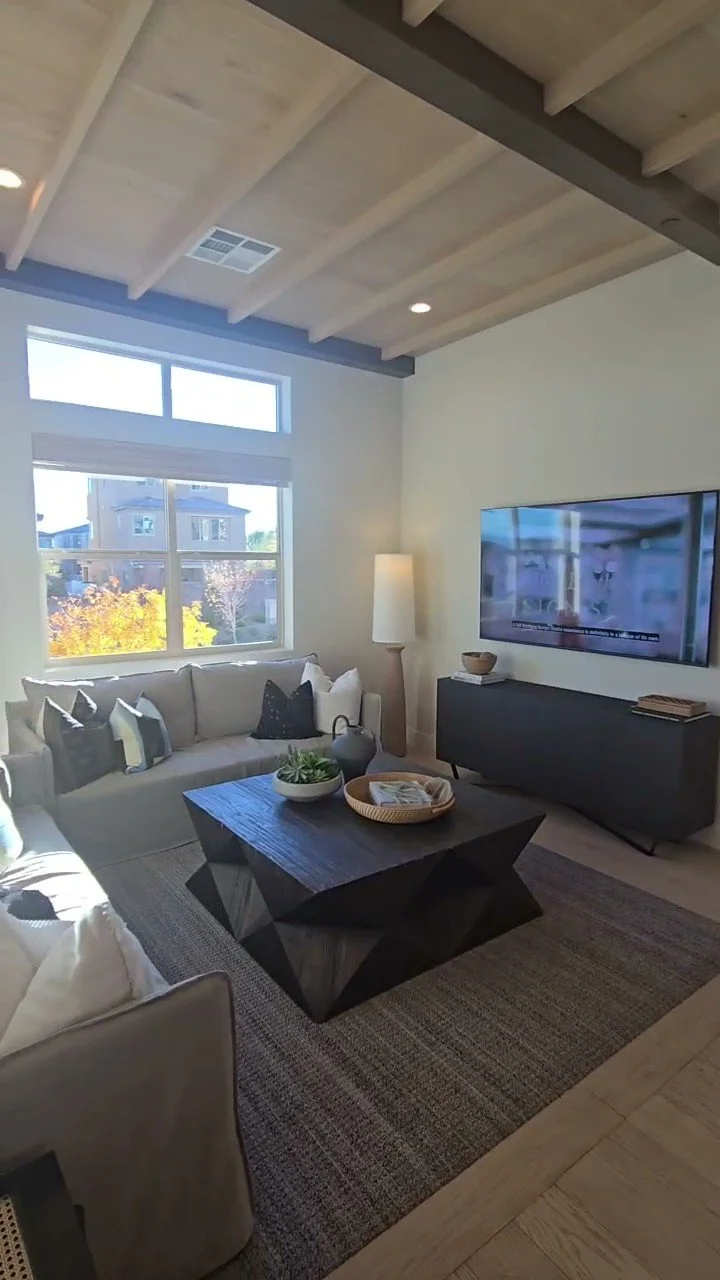 fc9ef3a2-9056-49d7-8550-7cc27353b023 - frame at 0m6s.jpg