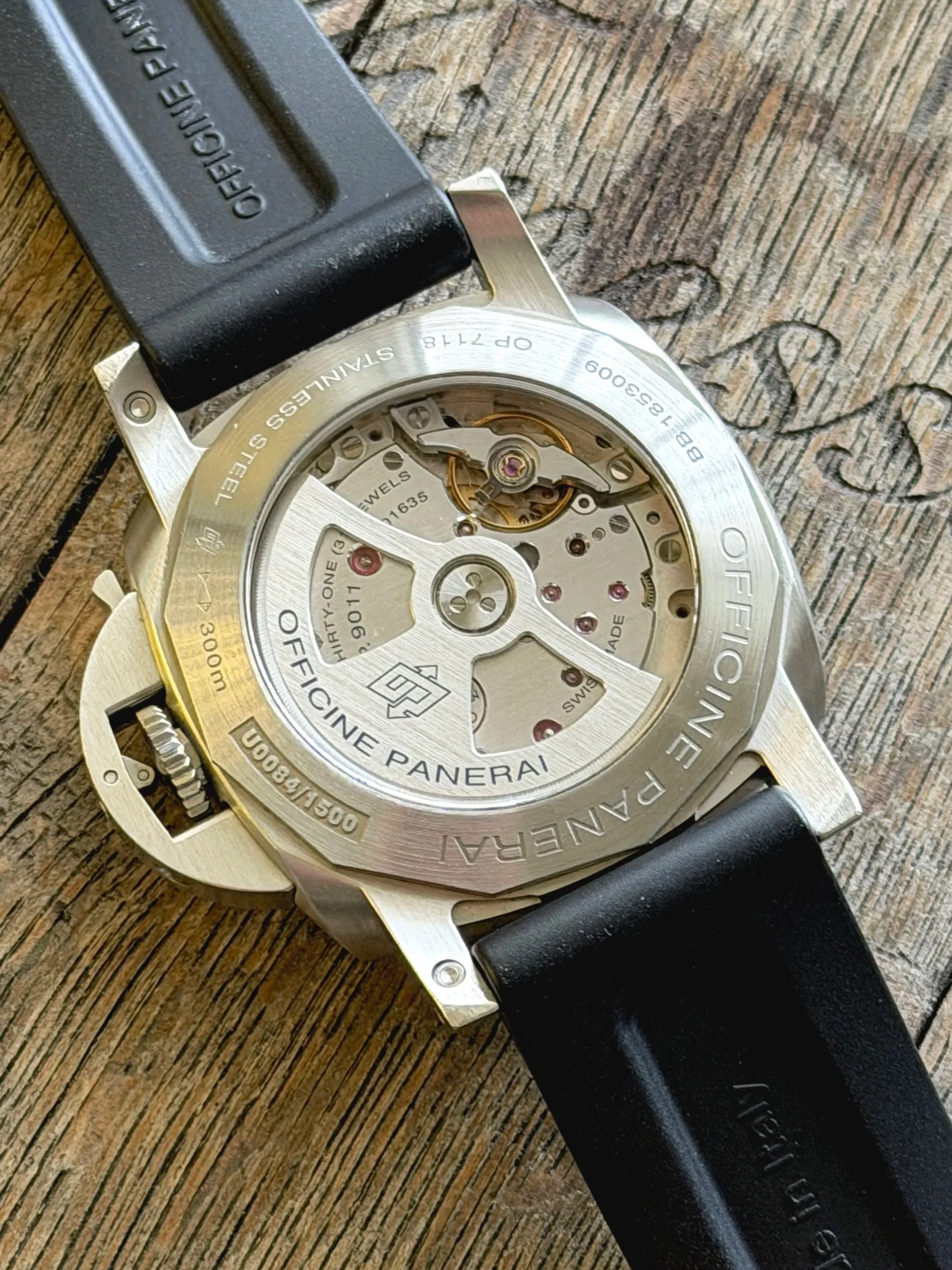 Panerai Luminor 1950 3 Days GMT PAM01320, 44mm stainless steel case with black sandwich dial and signature crown guard