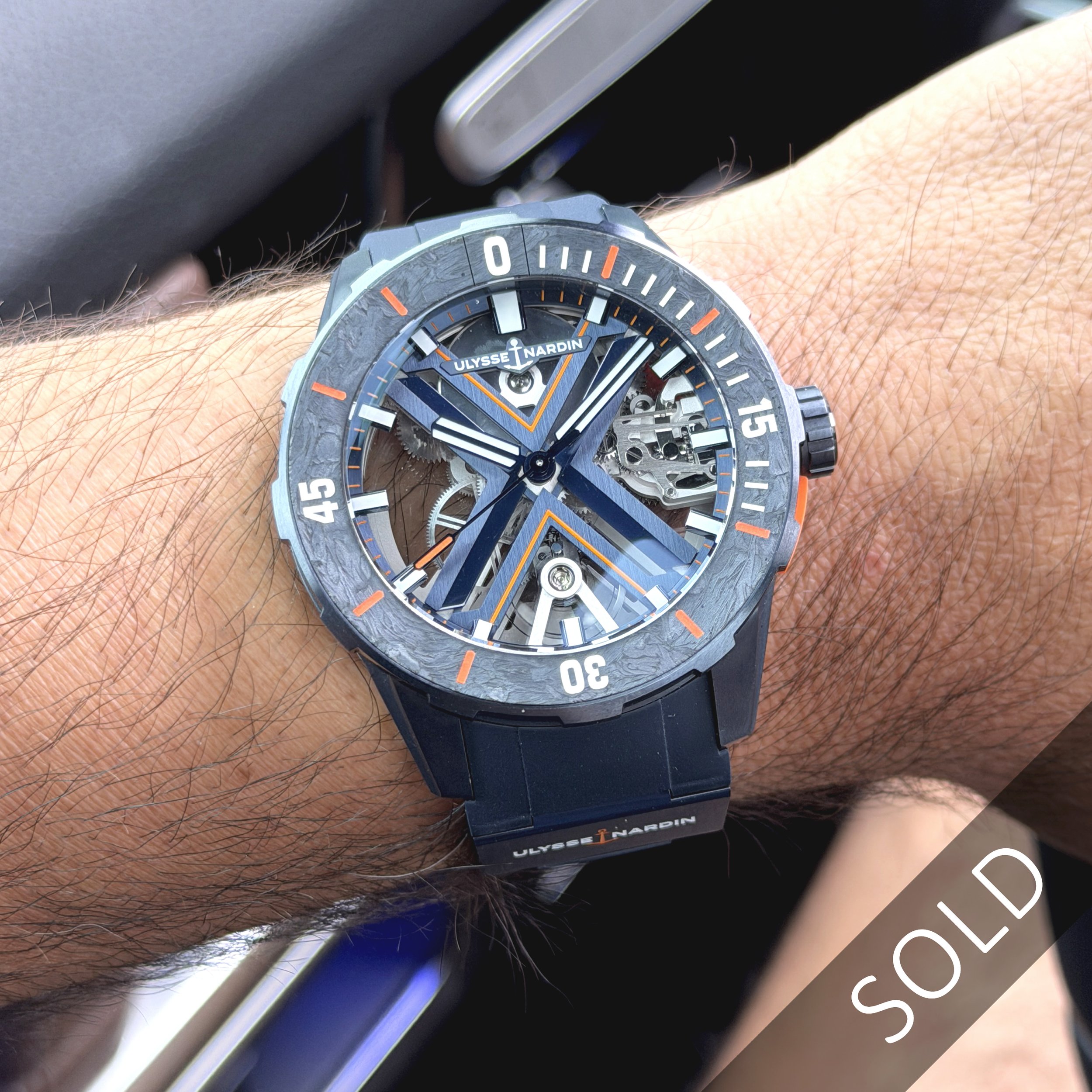 SOLD_UN_01.jpg