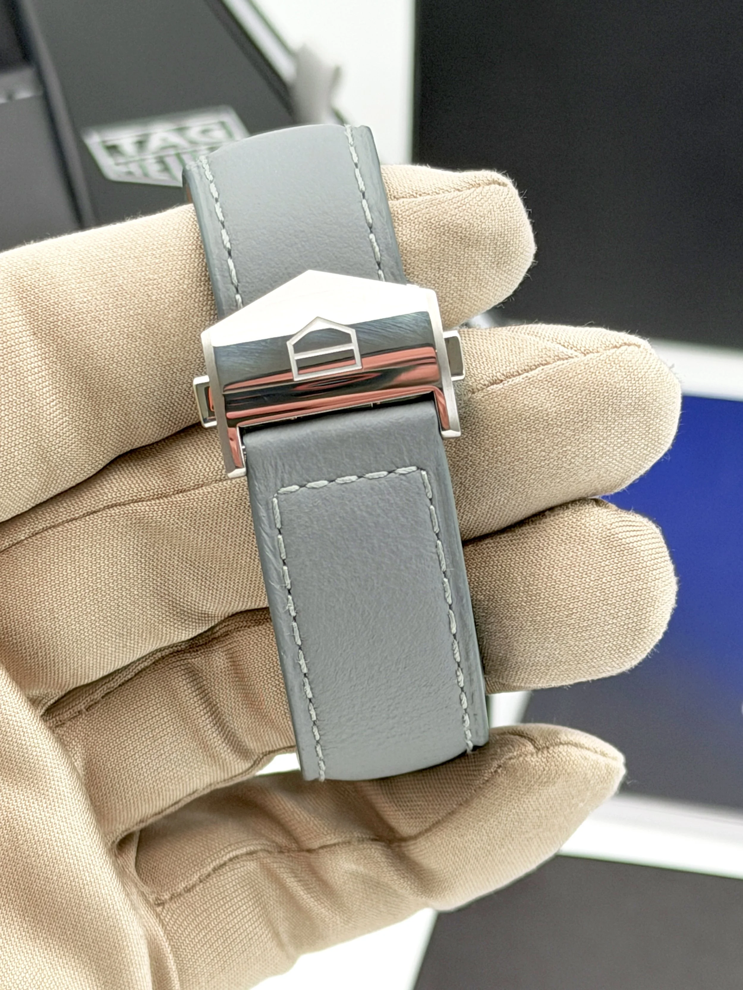 Tag_02.JPG