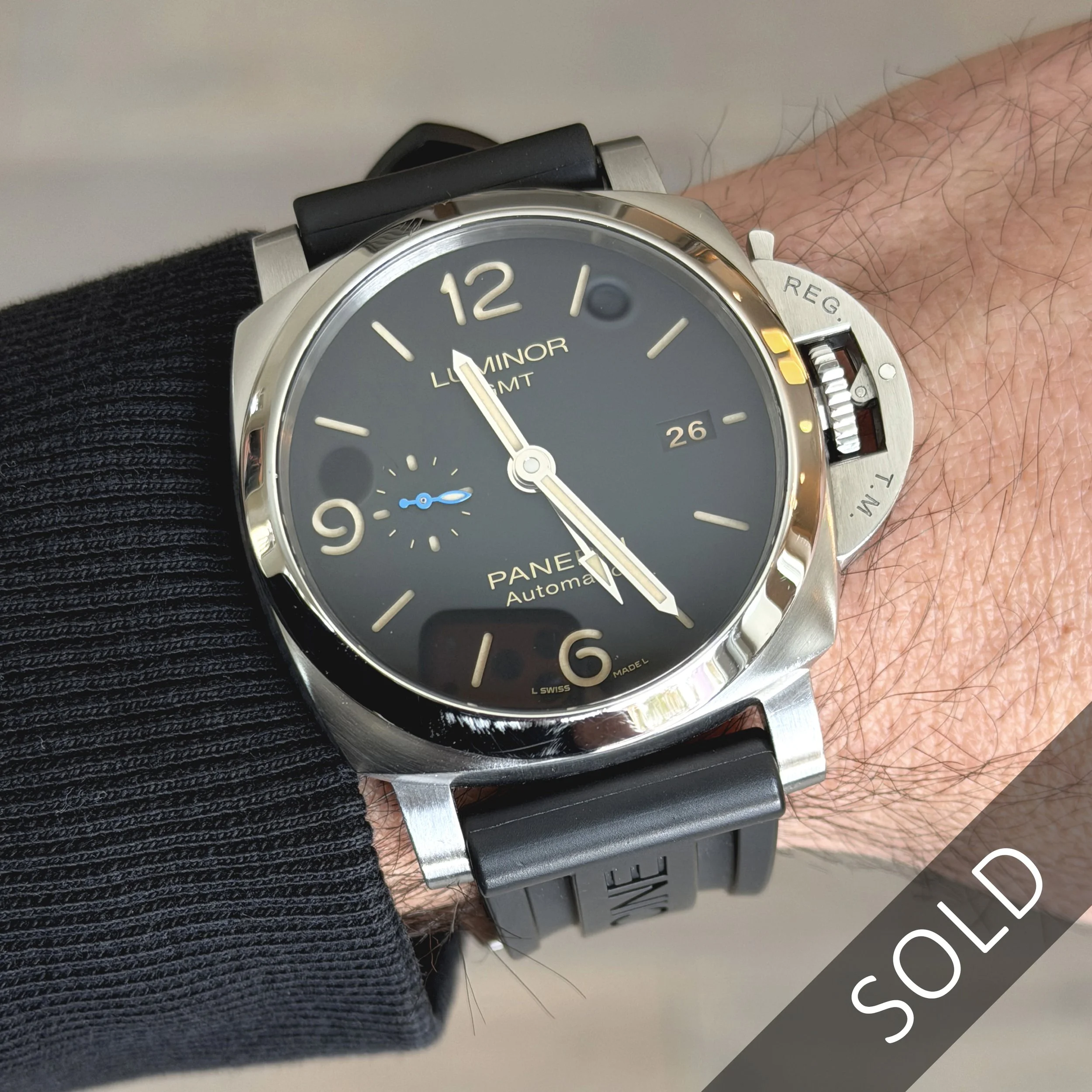 Sold_PAM_02.jpg