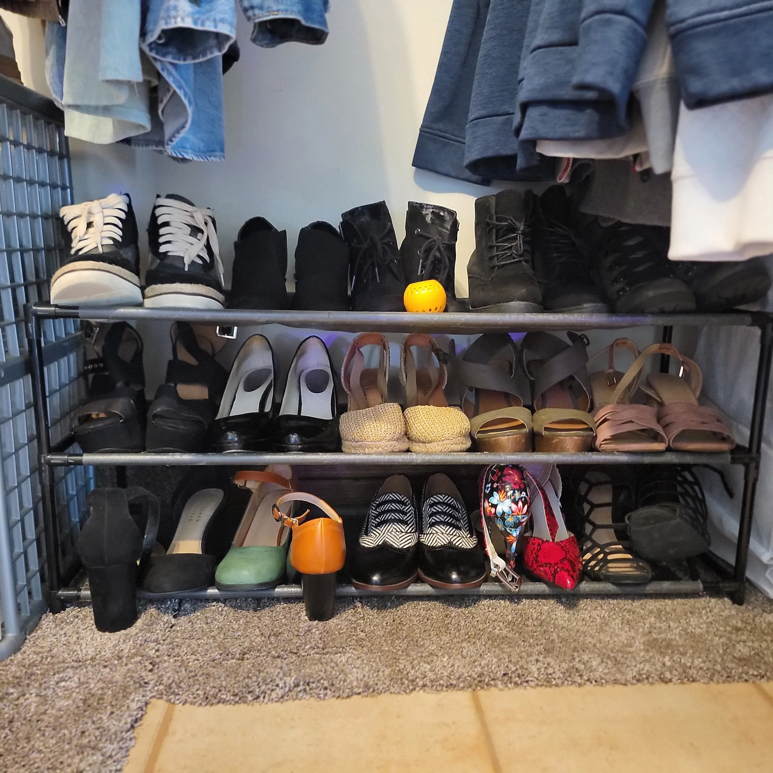 front closet 4.jpg