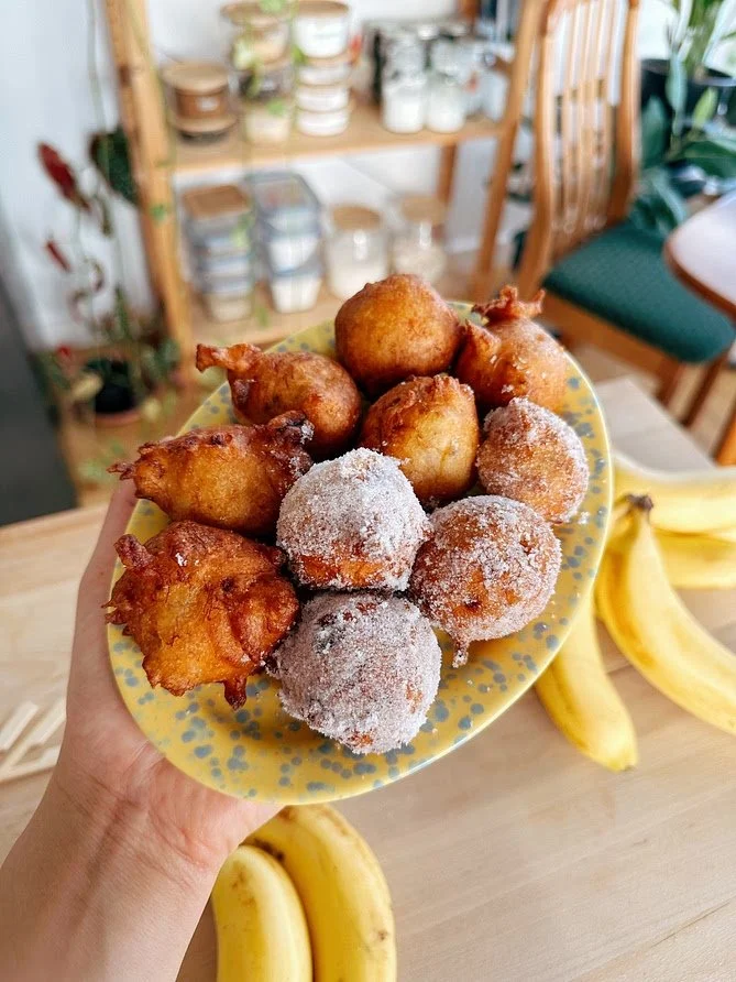 Malaysian Banana Fritters 