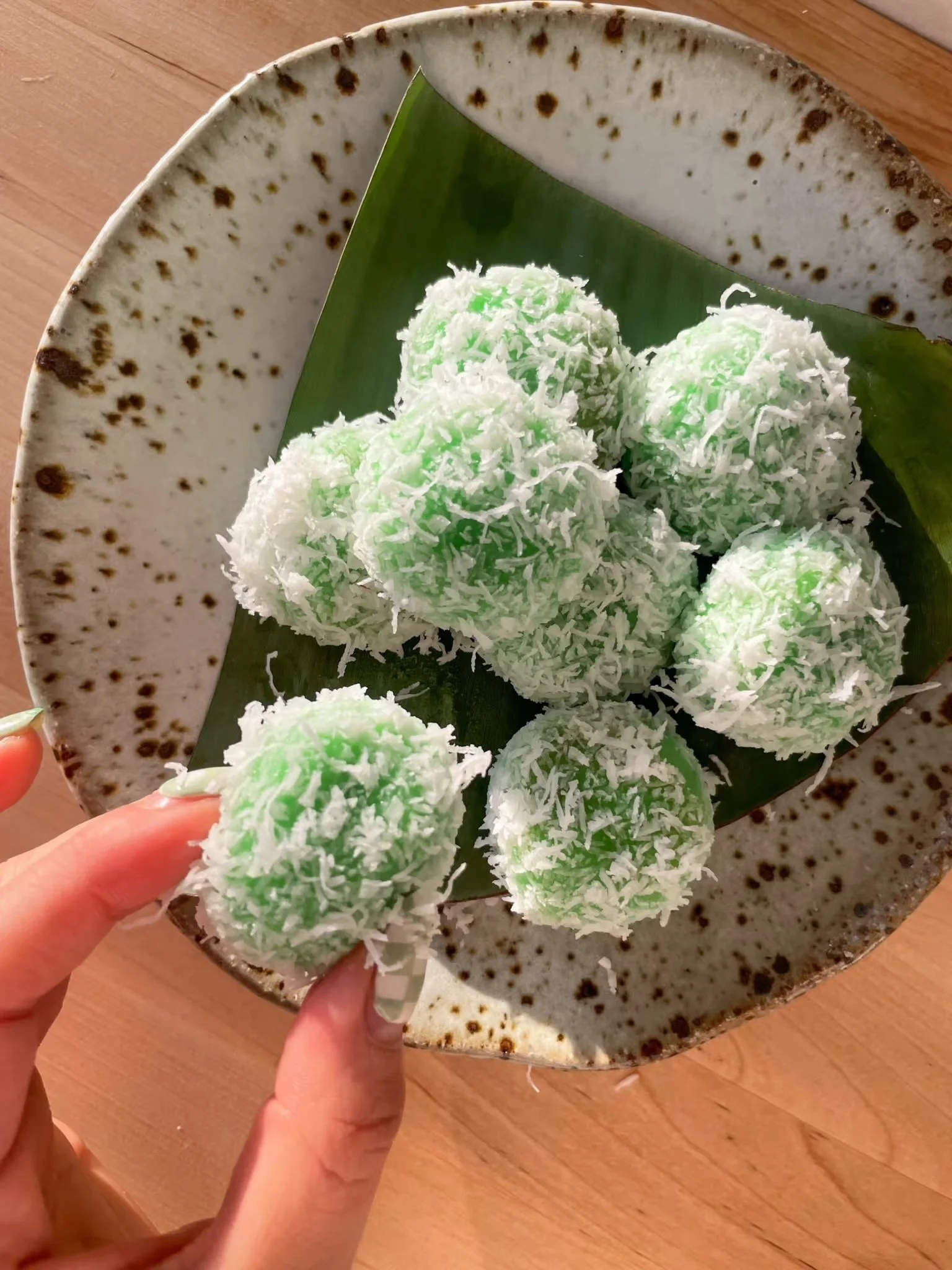 Klepon (Chewy Coconut Sugar-Filled Pandan Balls)