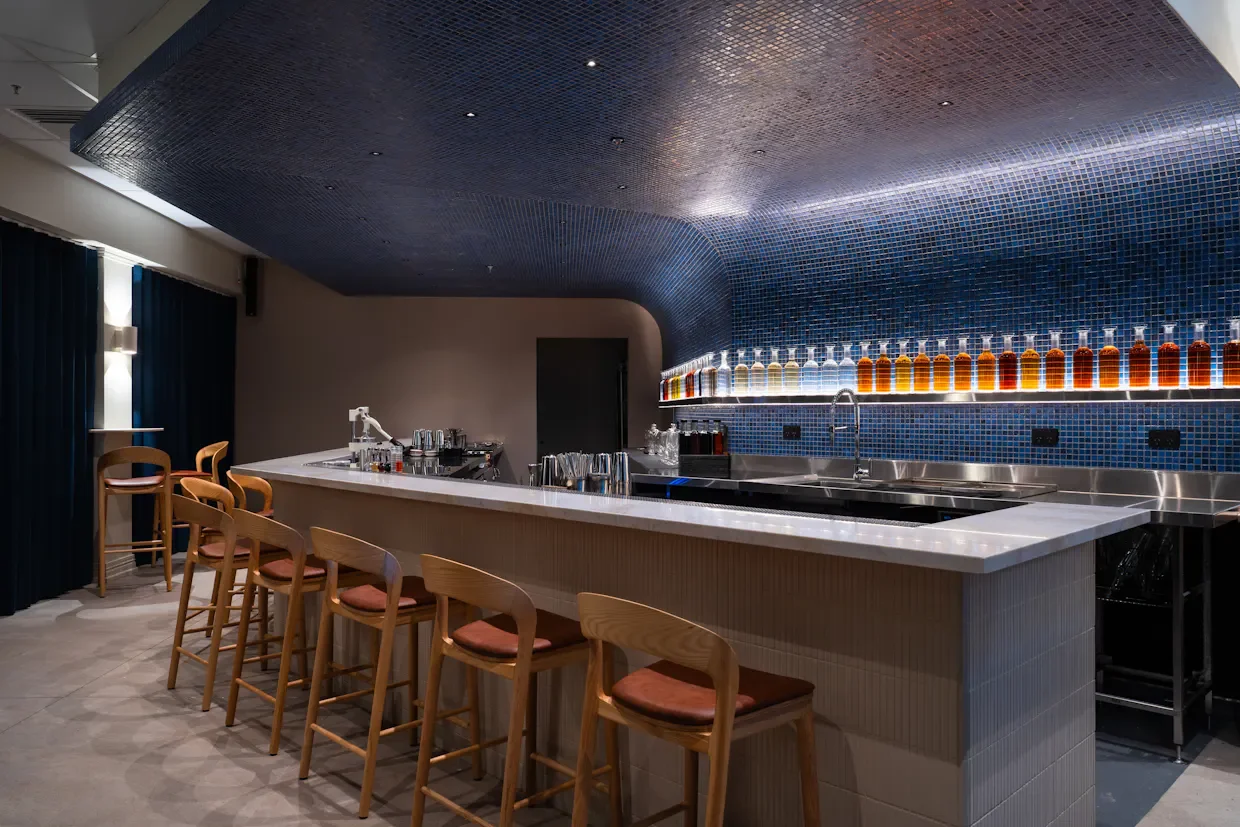 Hid Den Cocktail Bar - Mooloolaba QLD