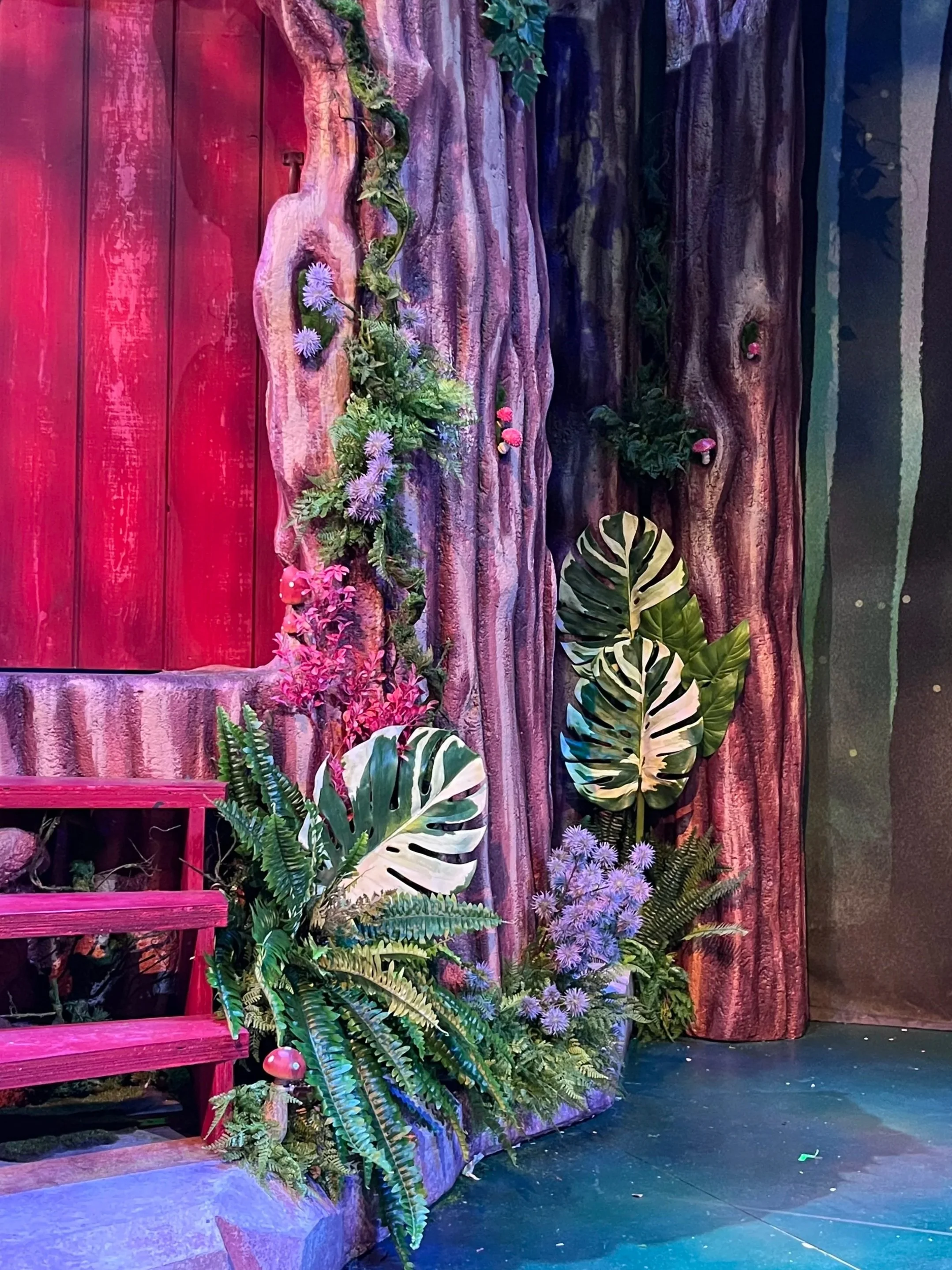 Forest dressing. Peter Pan Goes Wrong (HCT).