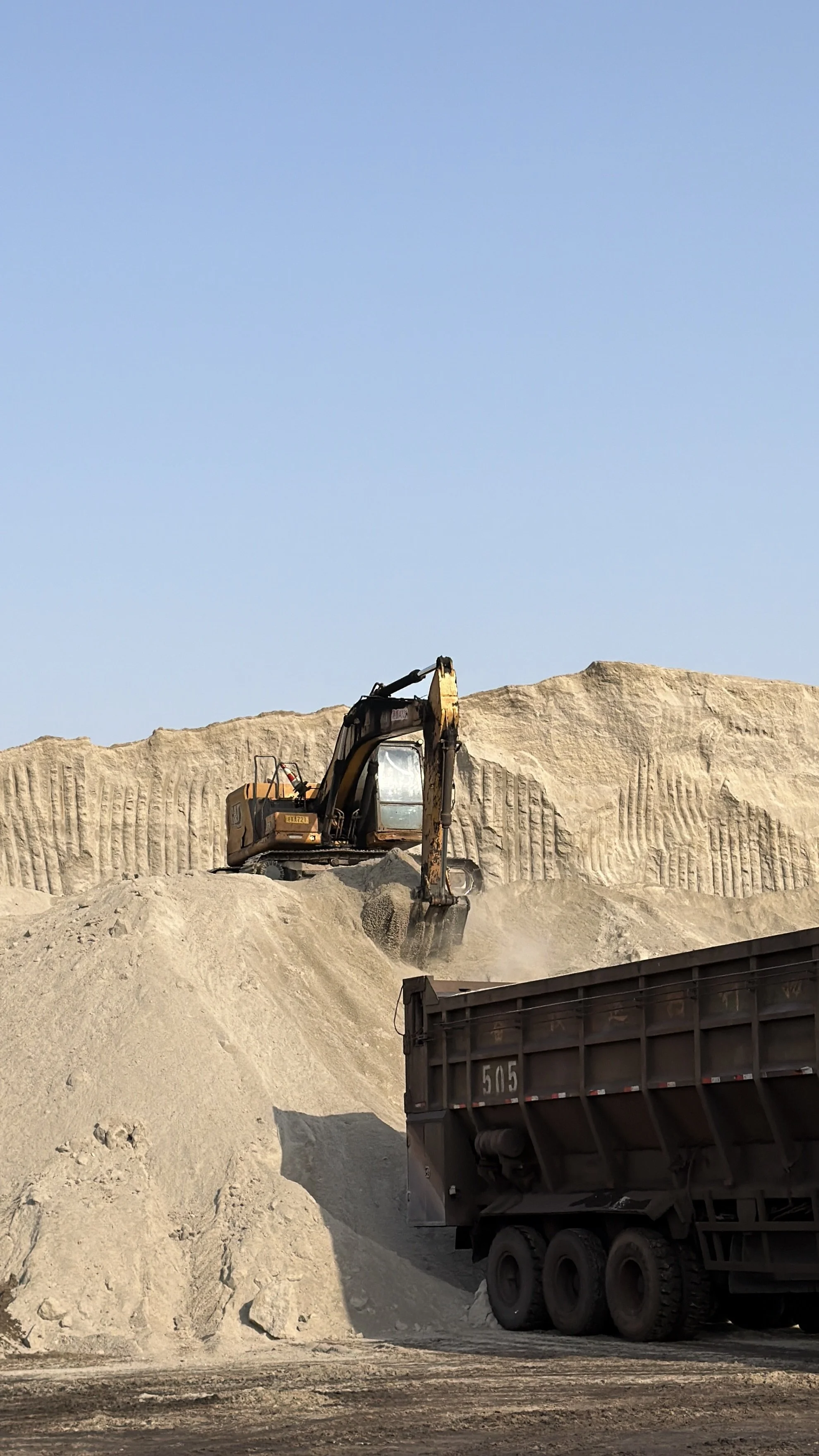 GBFS bulk loading into trucks