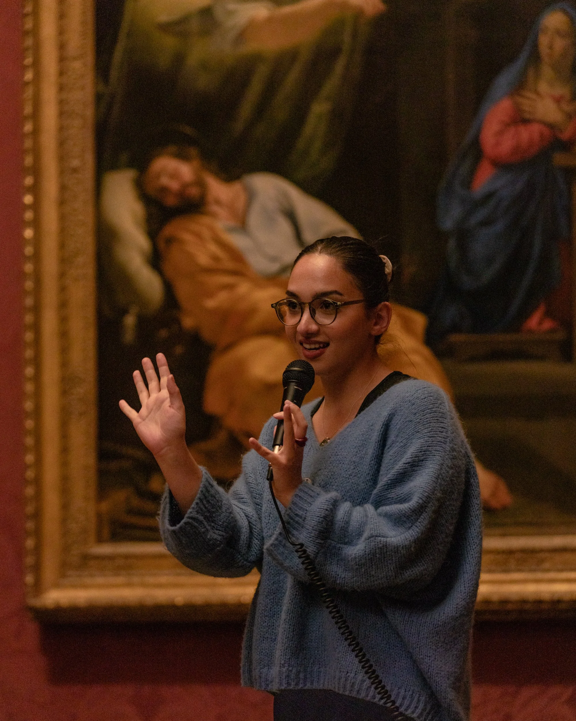 Art Laughs - Act Bella Hull -.jpg