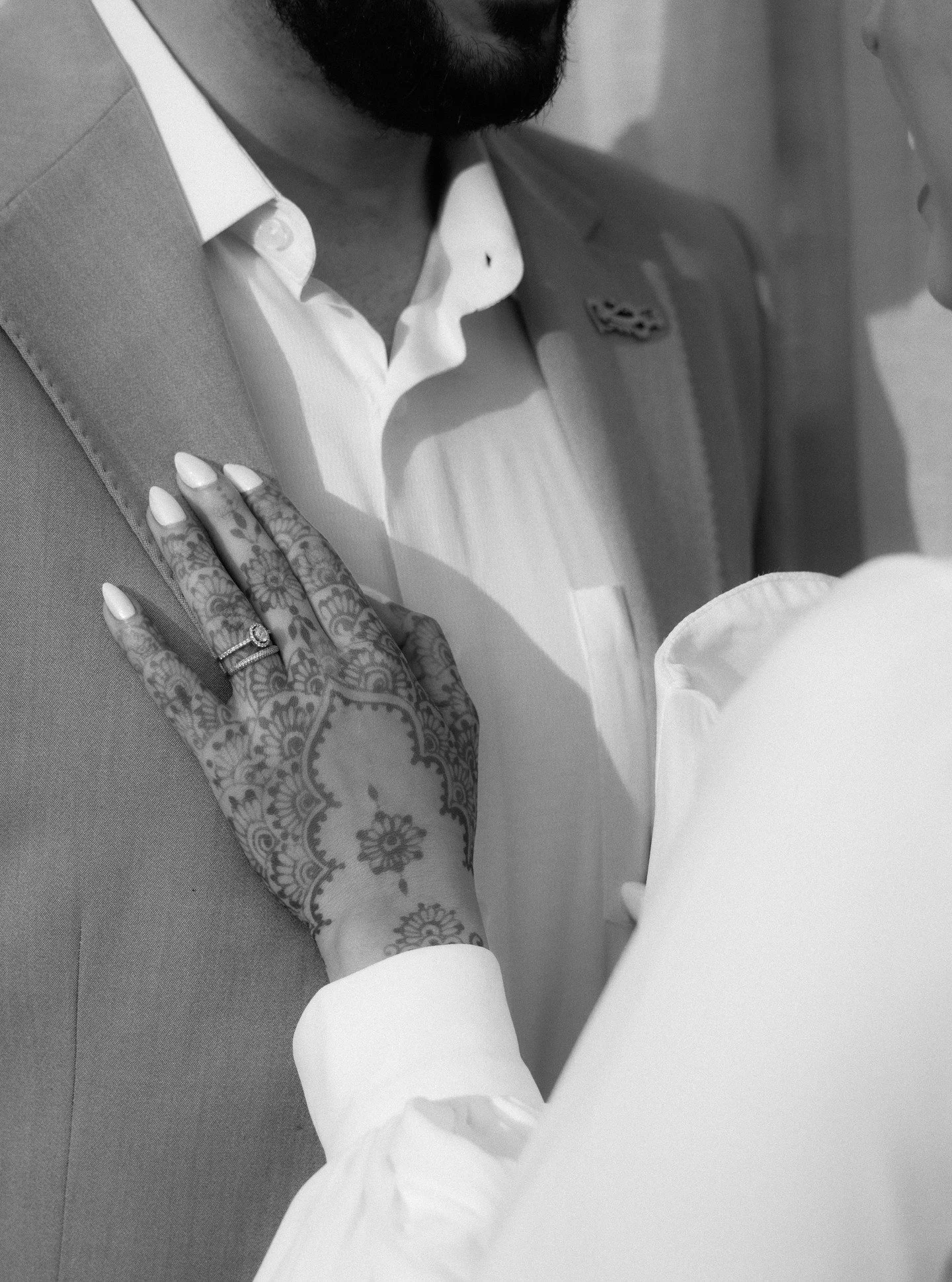 Fragments of M&amp;K's day: rings, henna and letters.

💌 #weddingphotographer #dubai #cairo #weddinginspo #katbketab #engagementshoot #weddingshoot #dubaiwedding | Documentary Photography | Romantic | Wedding Photographer | Photographer | Wedding | 