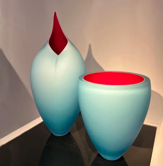 Orange_and_Turquoise_vase.jpg