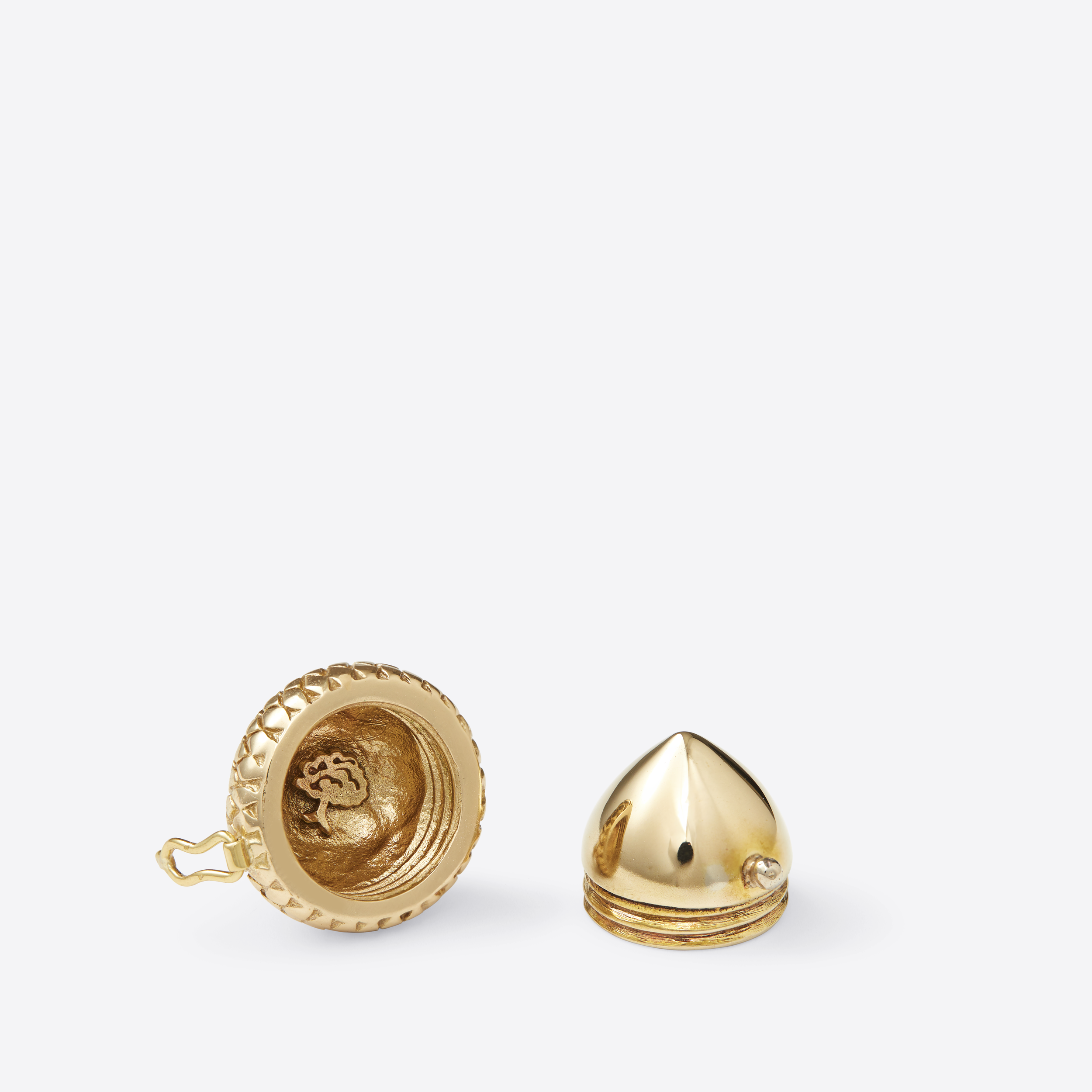 MEDIUM BRASS ACORN.png