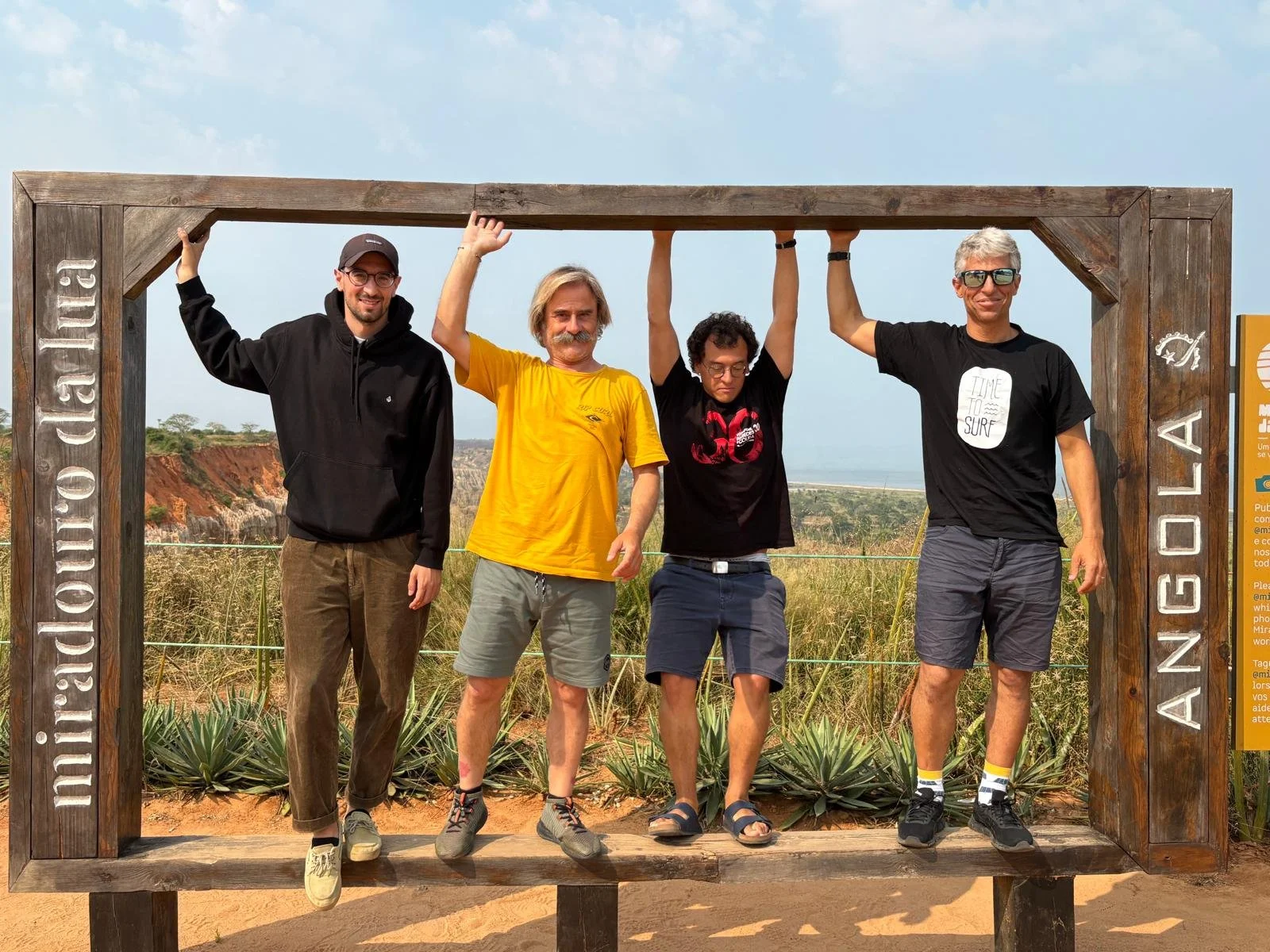 ANGOLA Time to Surf Surf Trip Img