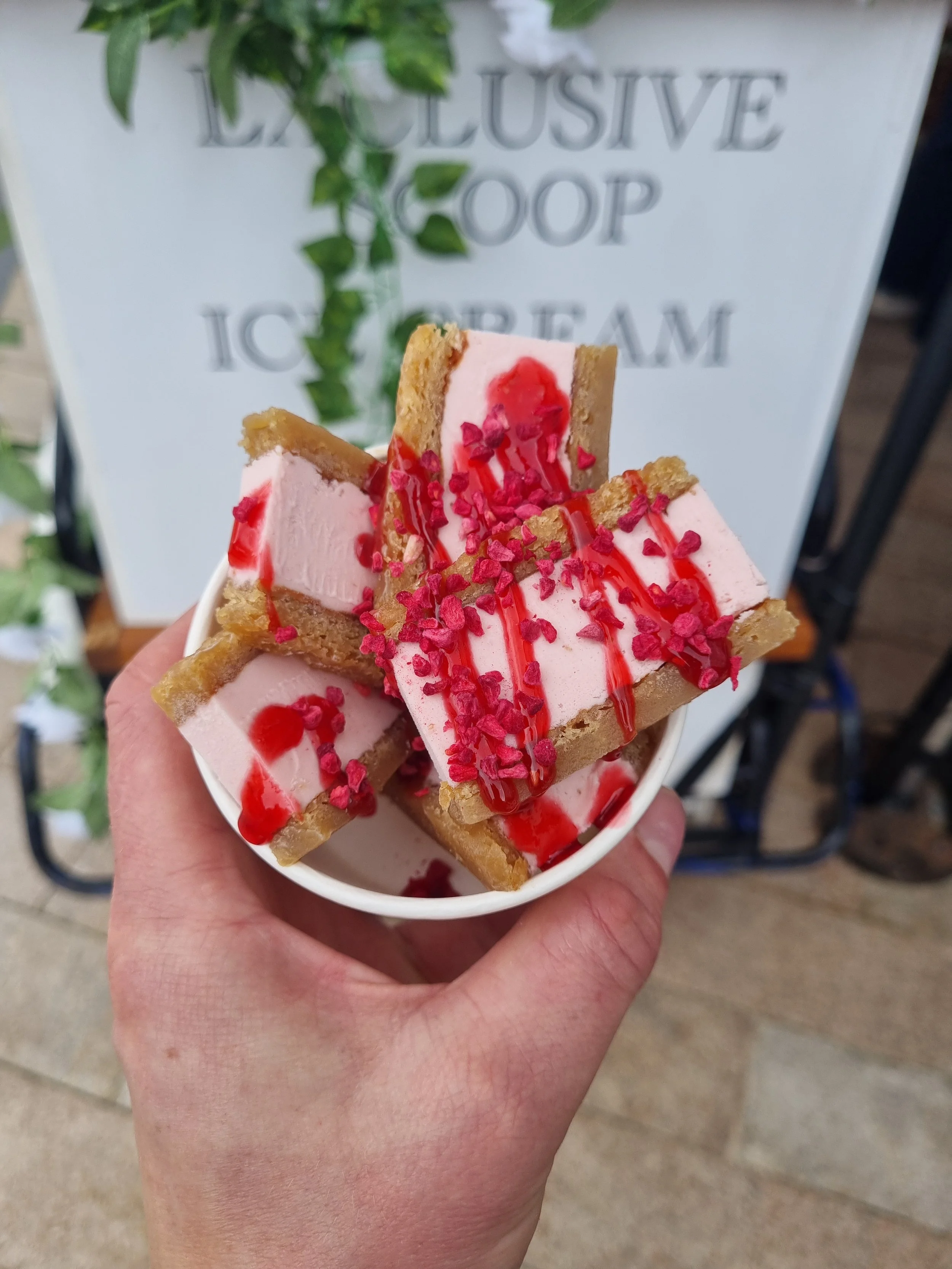 Strawberry Icecream sandwich.jpg